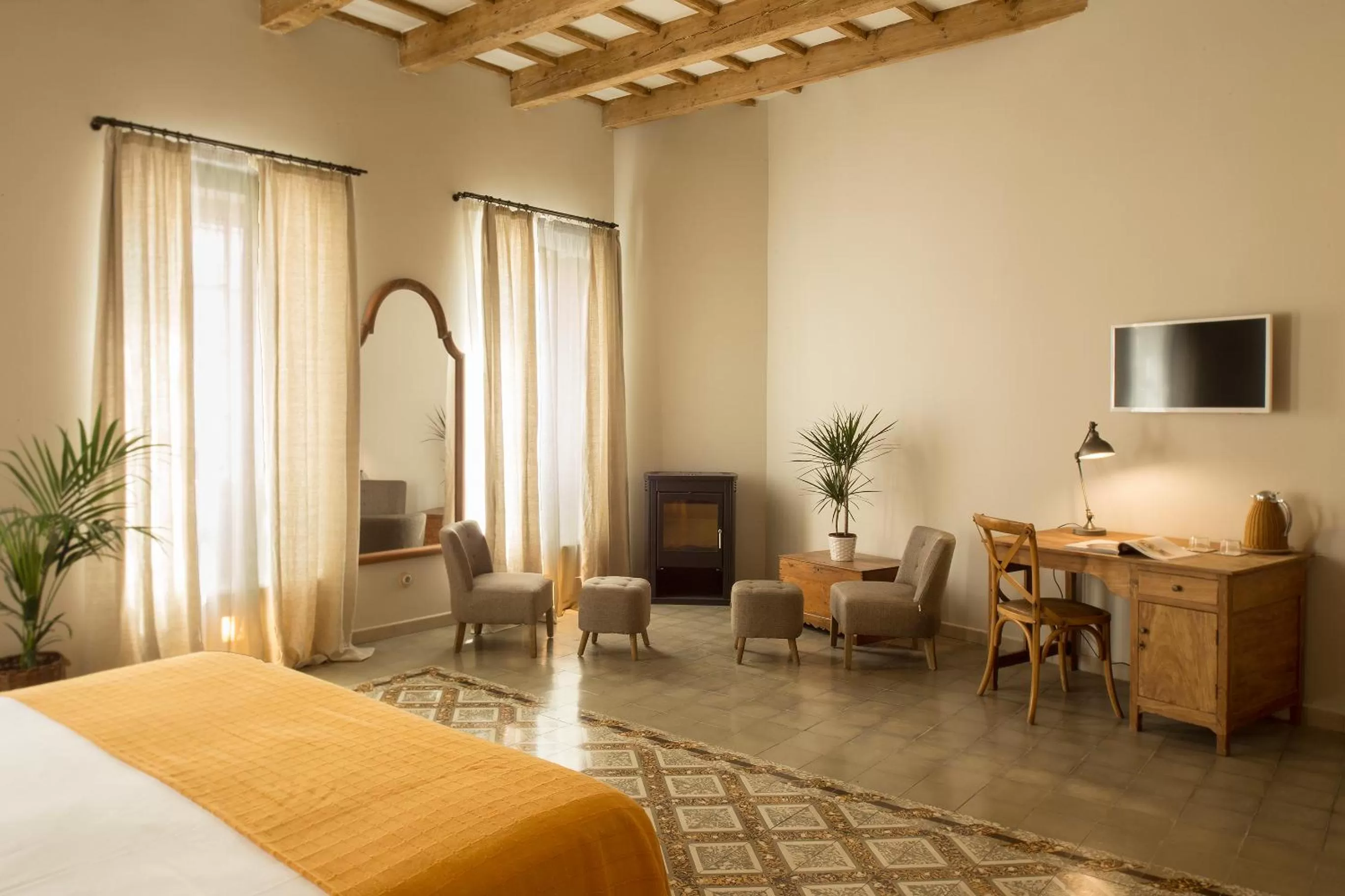 Photo of the whole room, Bed in Jardí de Ses Bruixes Boutique Hotel