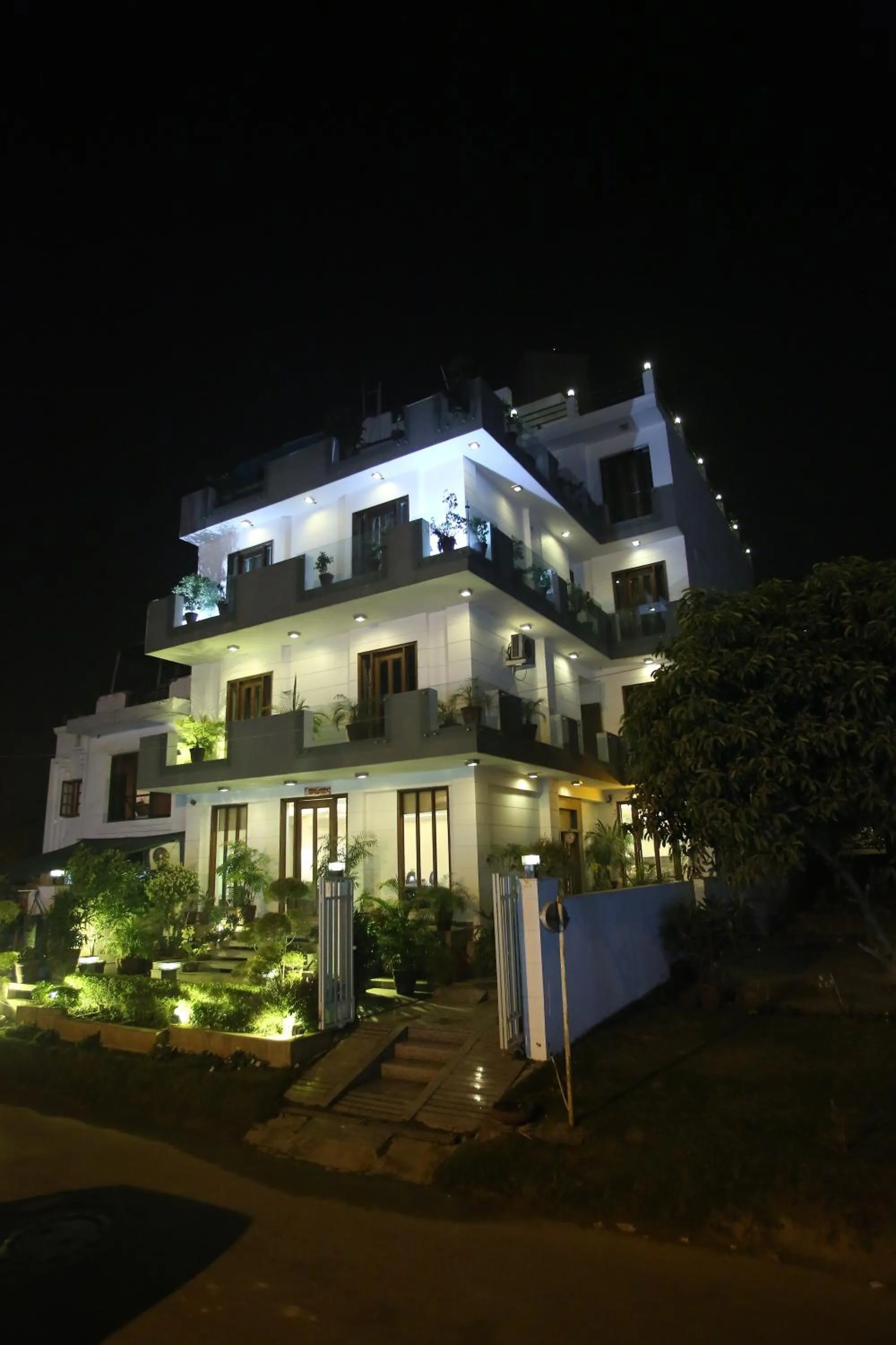 Facade/entrance in Hotel City Premier - Near Galleria Market , Super Mart-1 DLF Gurgaon