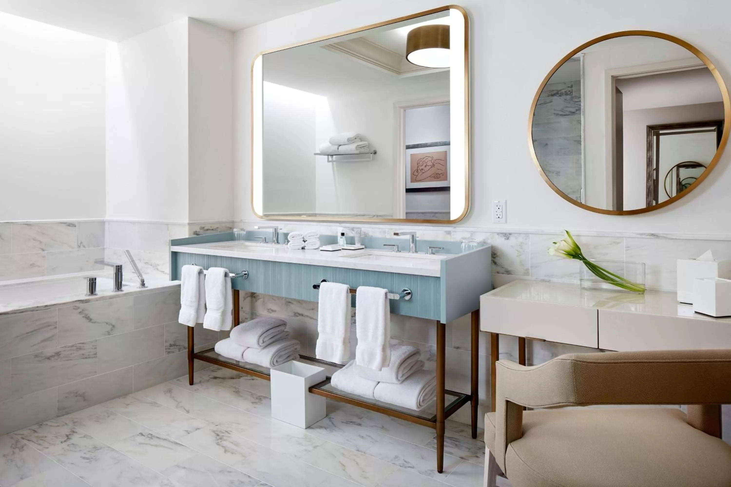 Bathroom in JW Marriott Miami Turnberry Resort & Spa