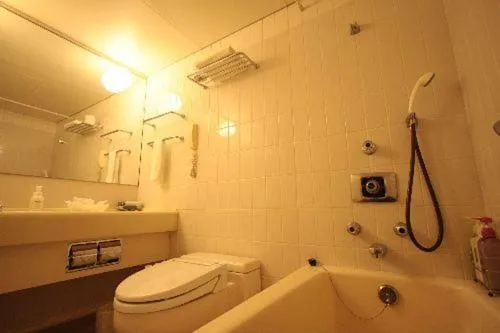 Bathroom in Sendai Hills Hotel