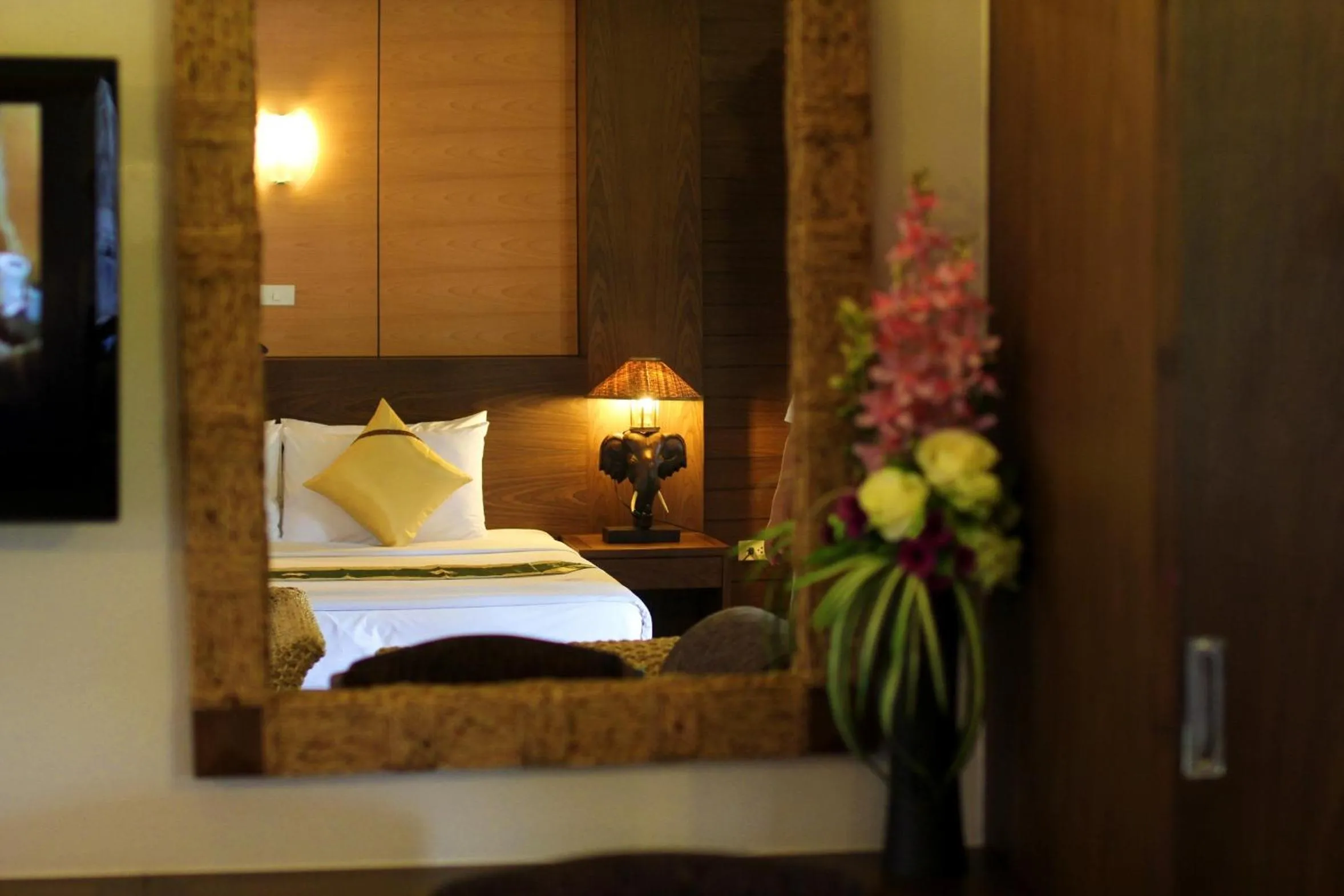 Bedroom, Bed in Top North Hotel