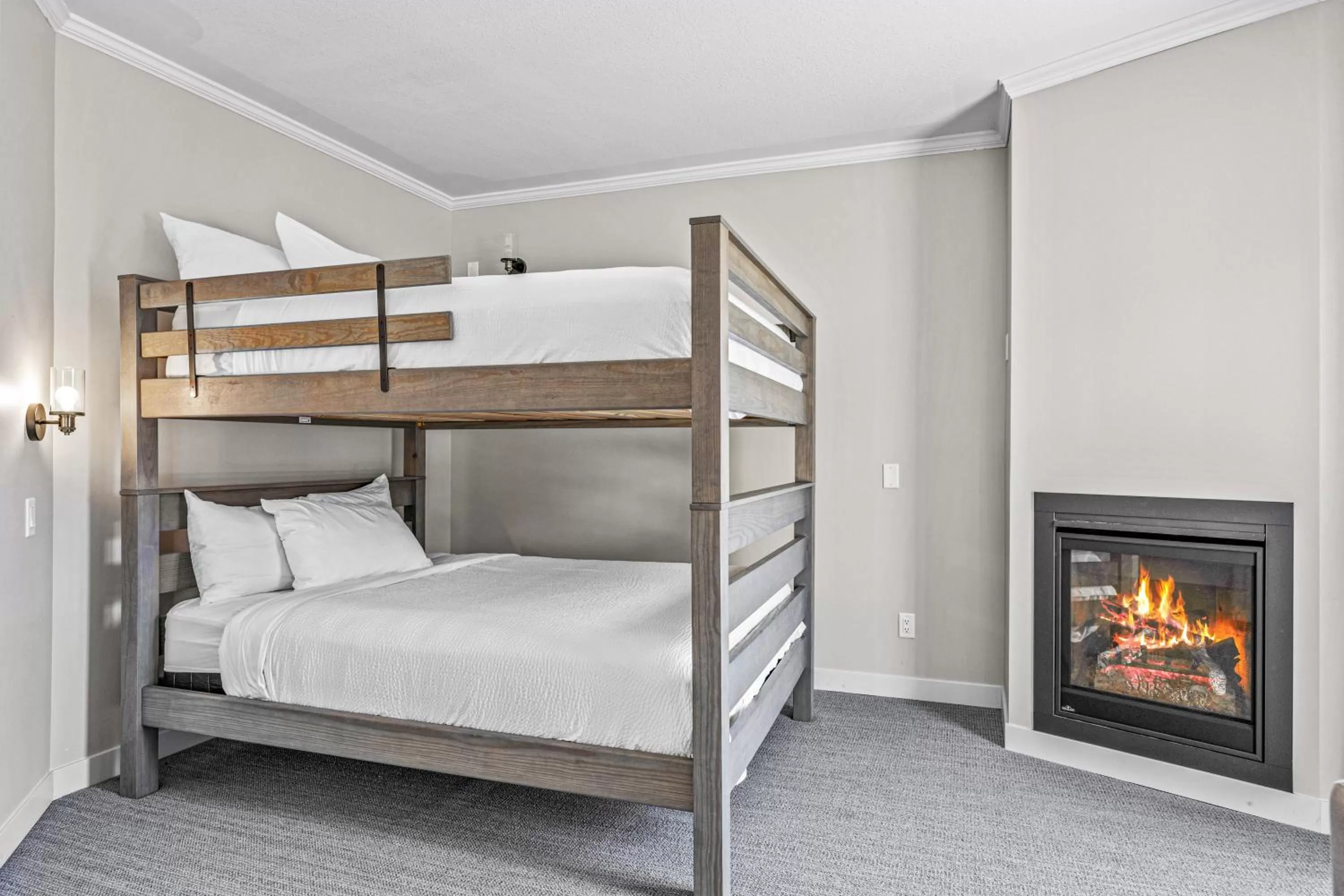 Bed in Northwinds Hotel Canmore