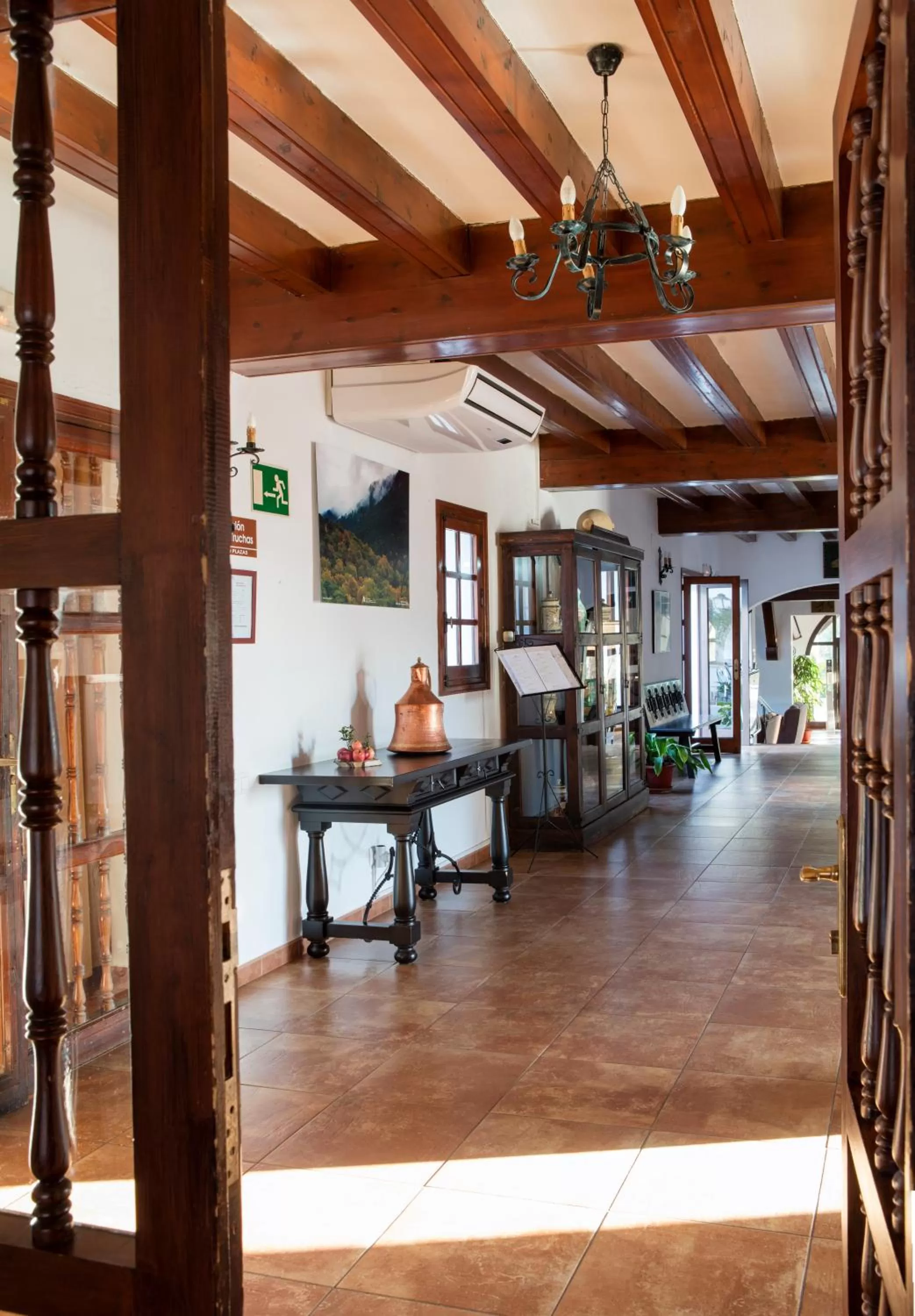 Lobby or reception in Hotel Tugasa Las Truchas