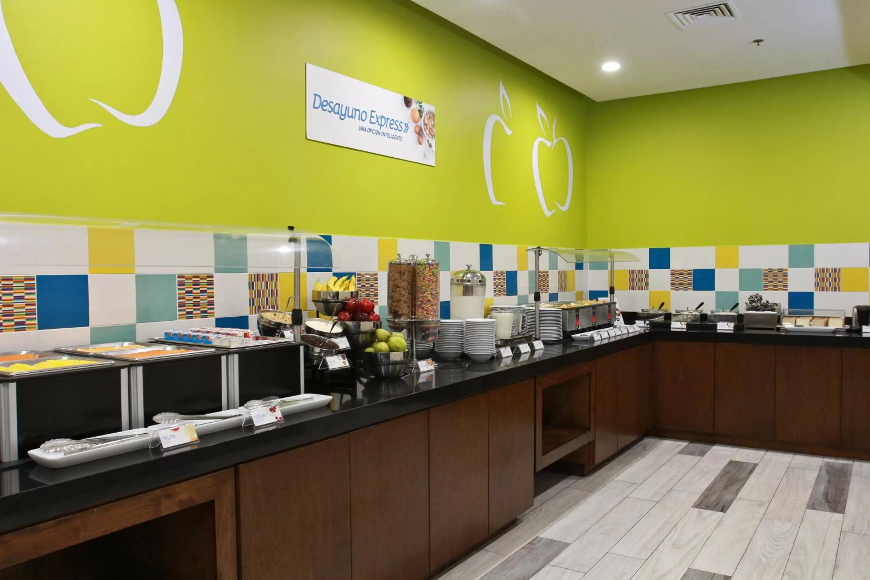 Breakfast in Holiday Inn Express & Suites Mexicali by IHG