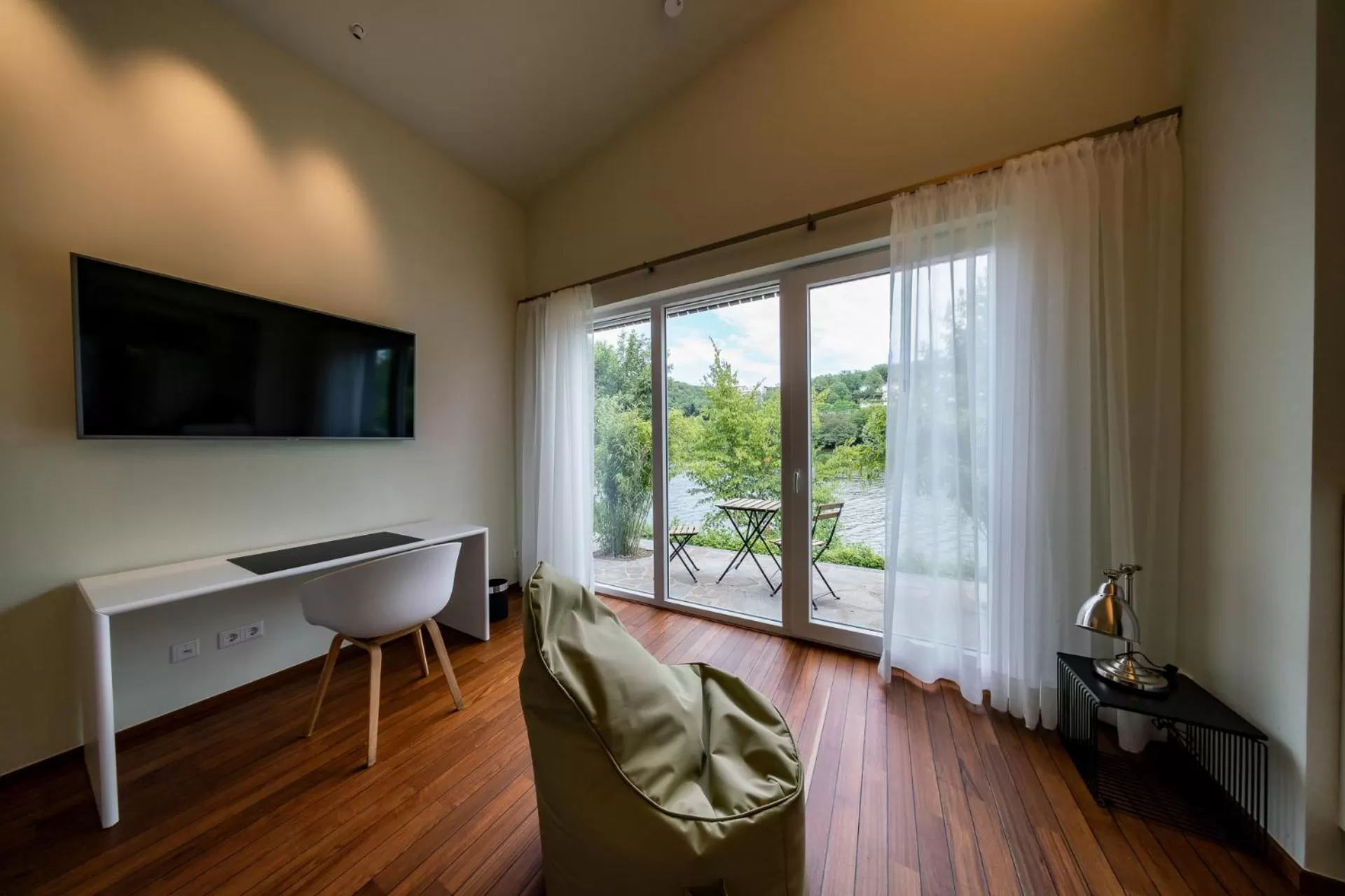 MotelplusHotel BiggeSeeFront