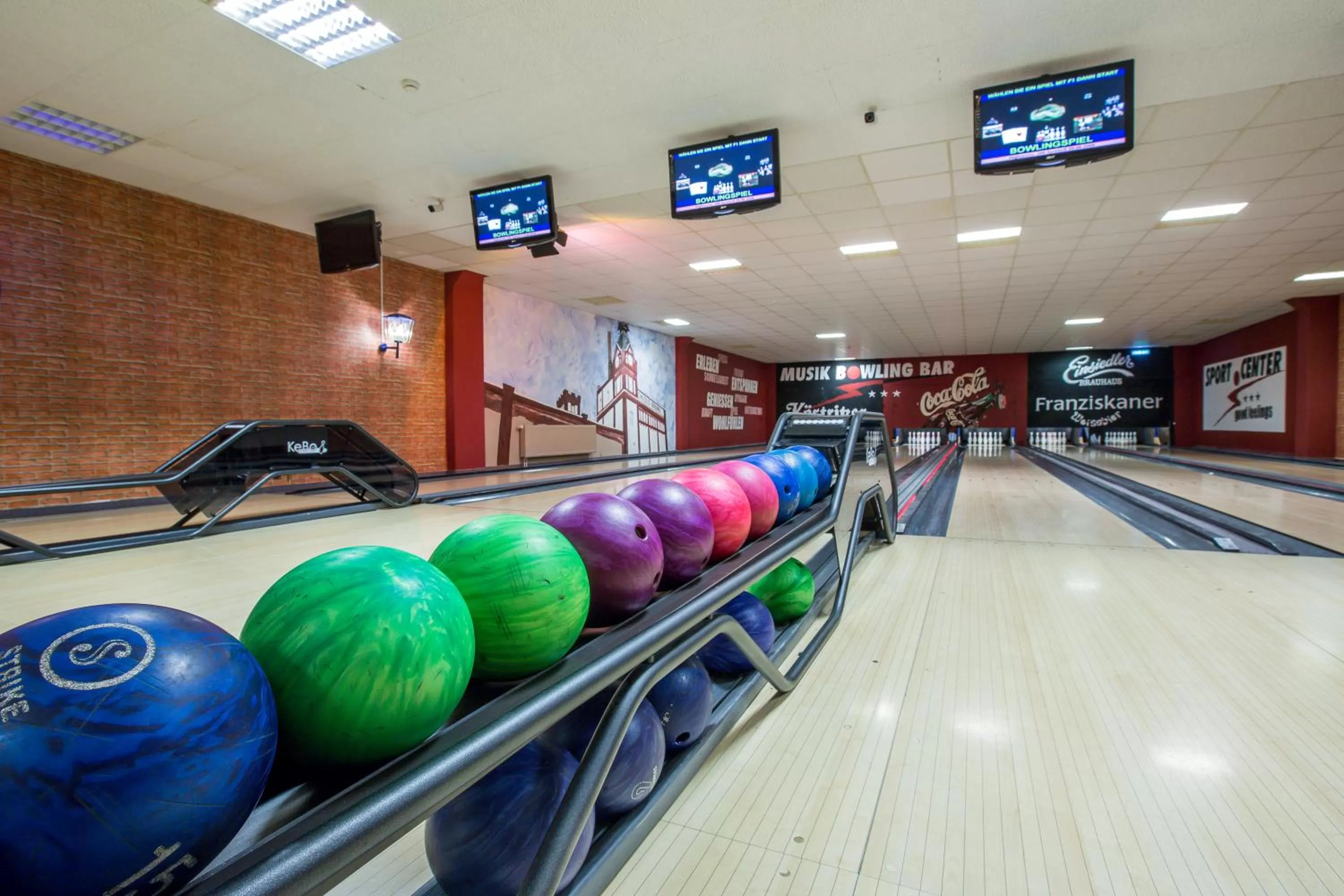 Bowling in Feel Good Hotel