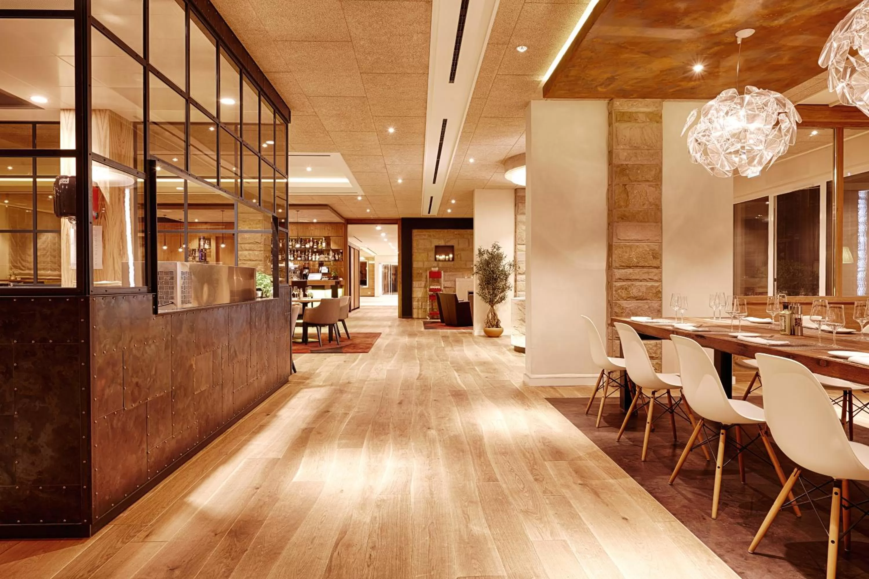 Restaurant/places to eat in Kaisergarten Hotel Deidesheim