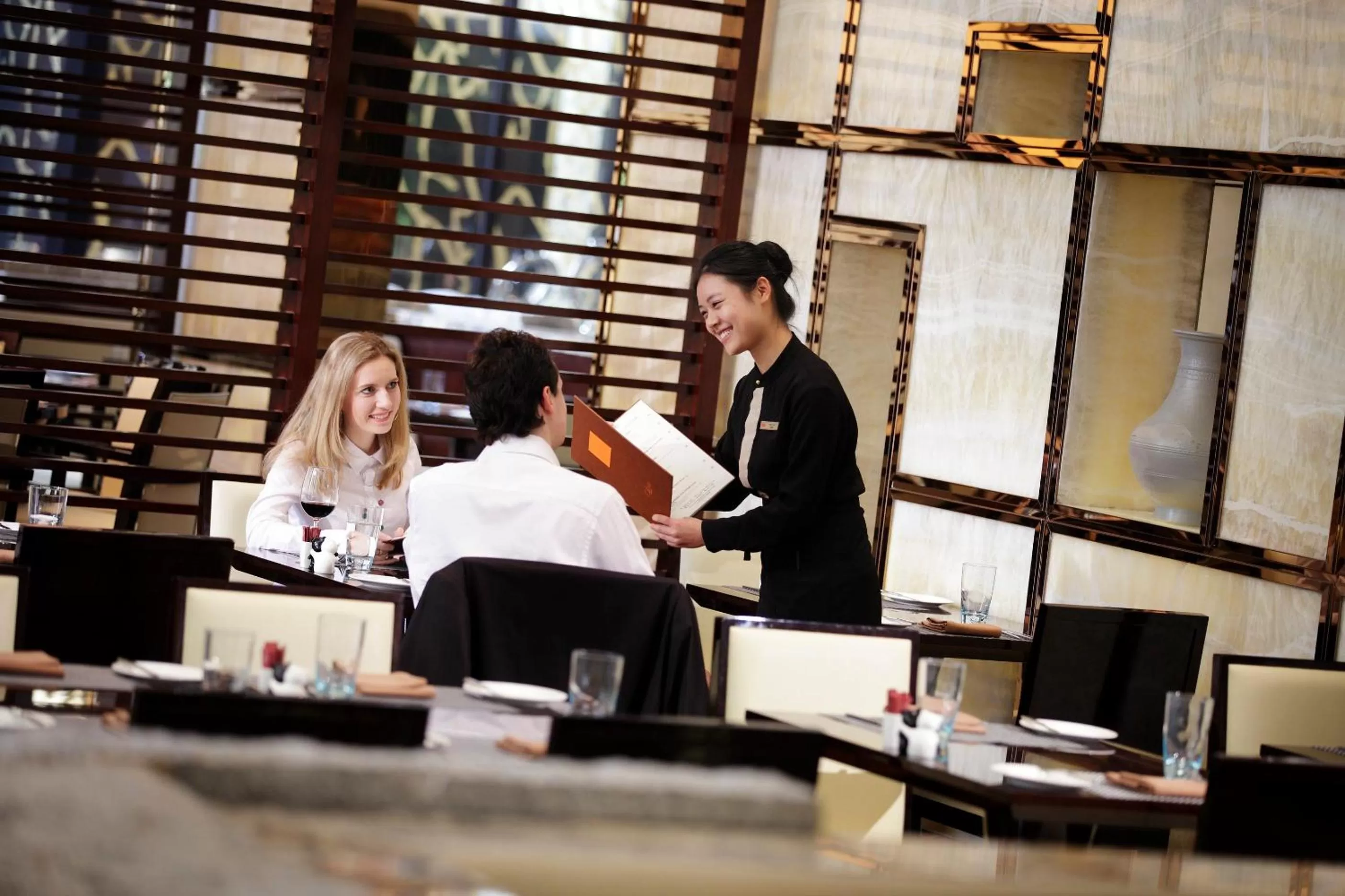 Restaurant/places to eat in Crowne Plaza Chengdu Panda Garden by IHG