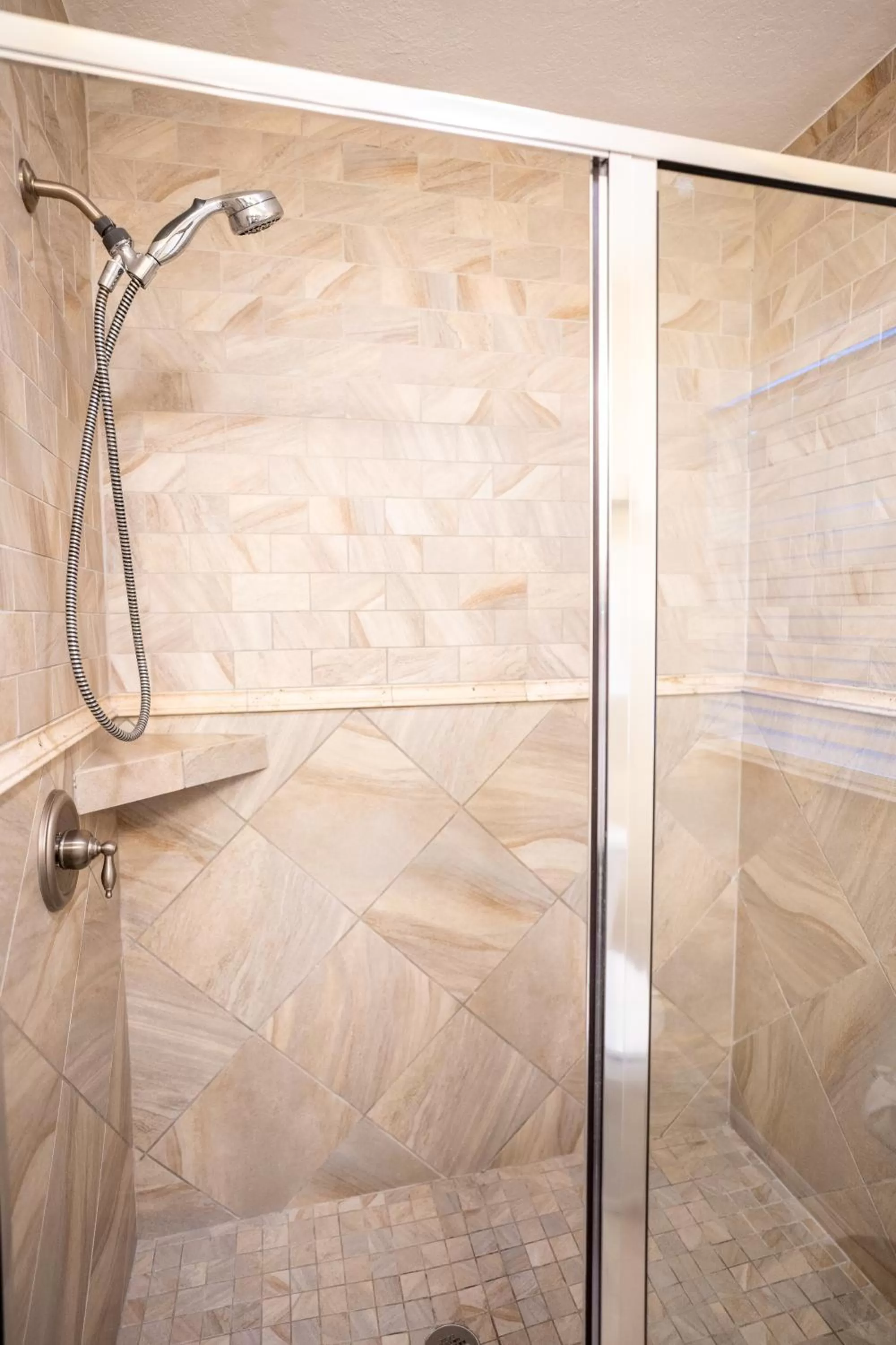 Shower in The Capri at Siesta