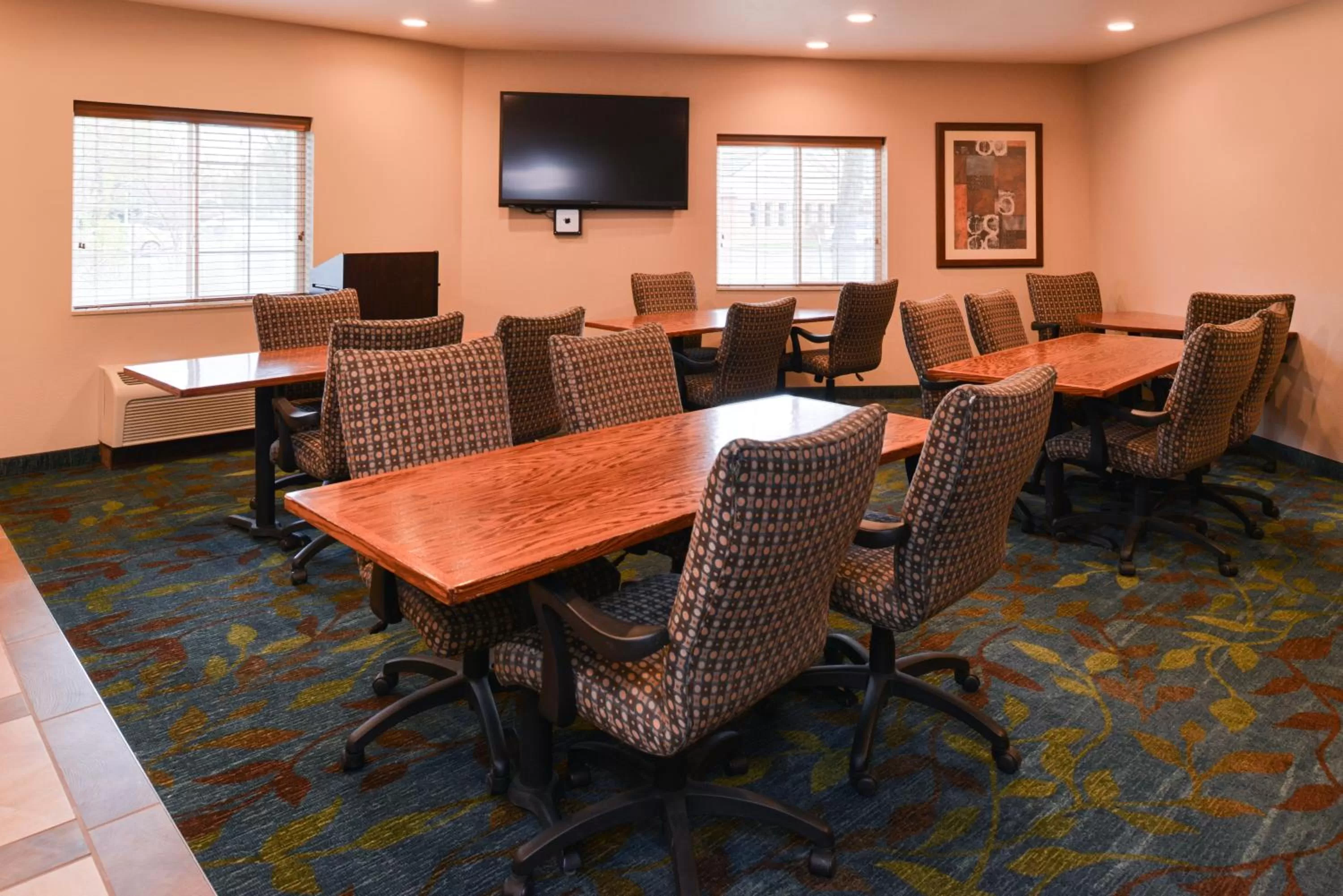 Meeting/conference room in Candlewood Suites Boise - Towne Square by IHG