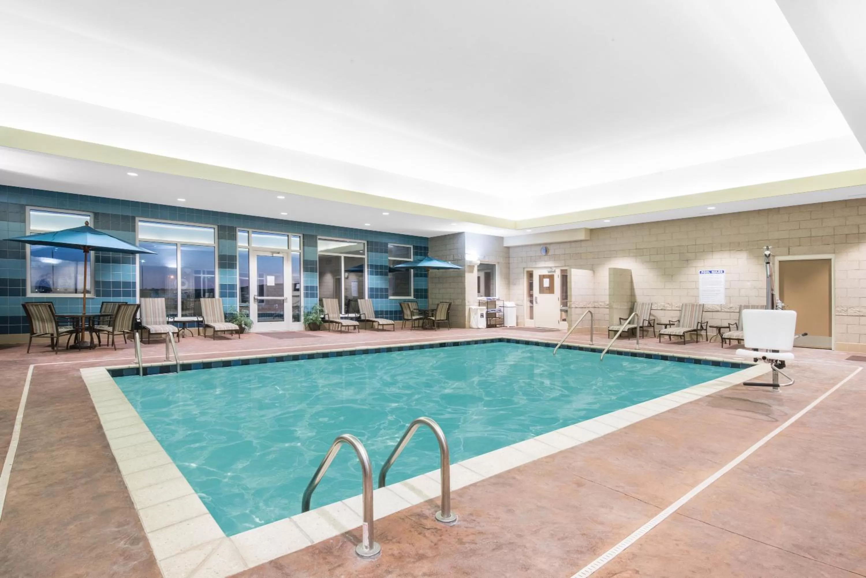 Swimming pool in Hawthorn Extended Stay by Wyndham Dickinson