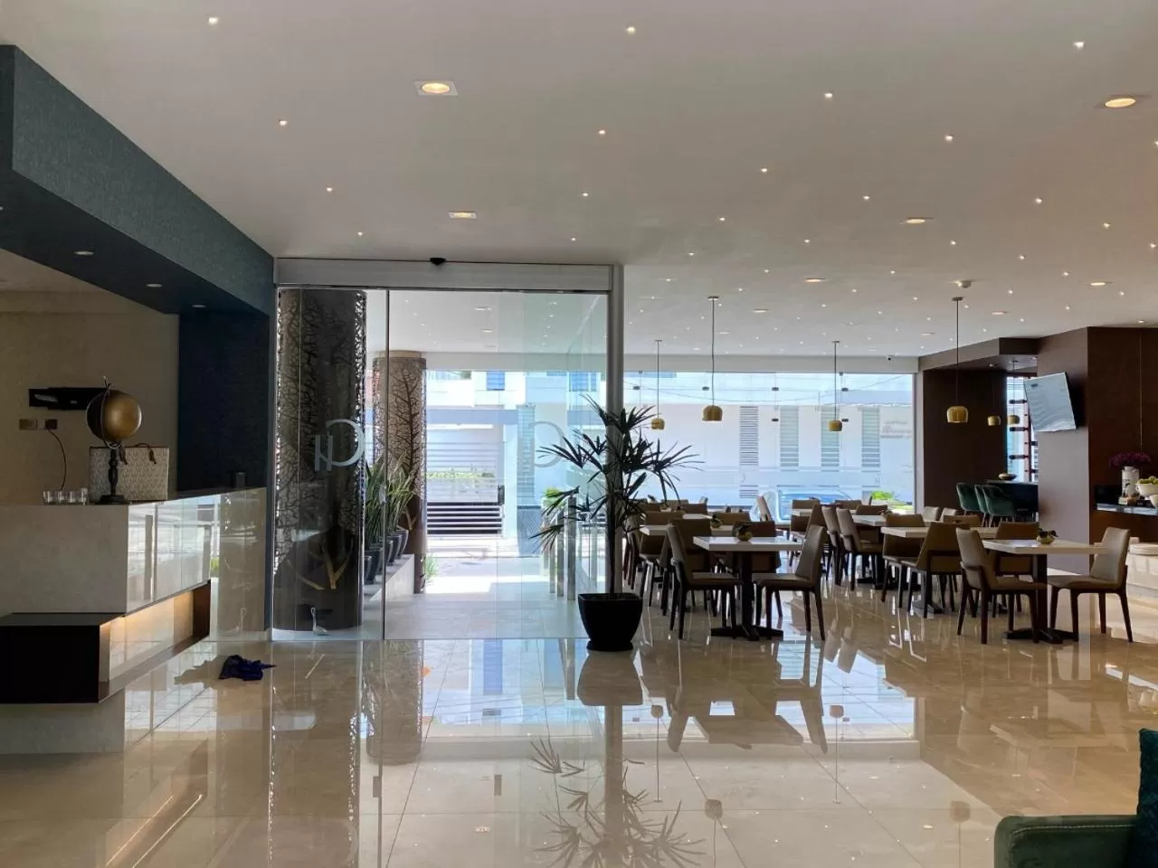 Breakfast in Hotel Catena