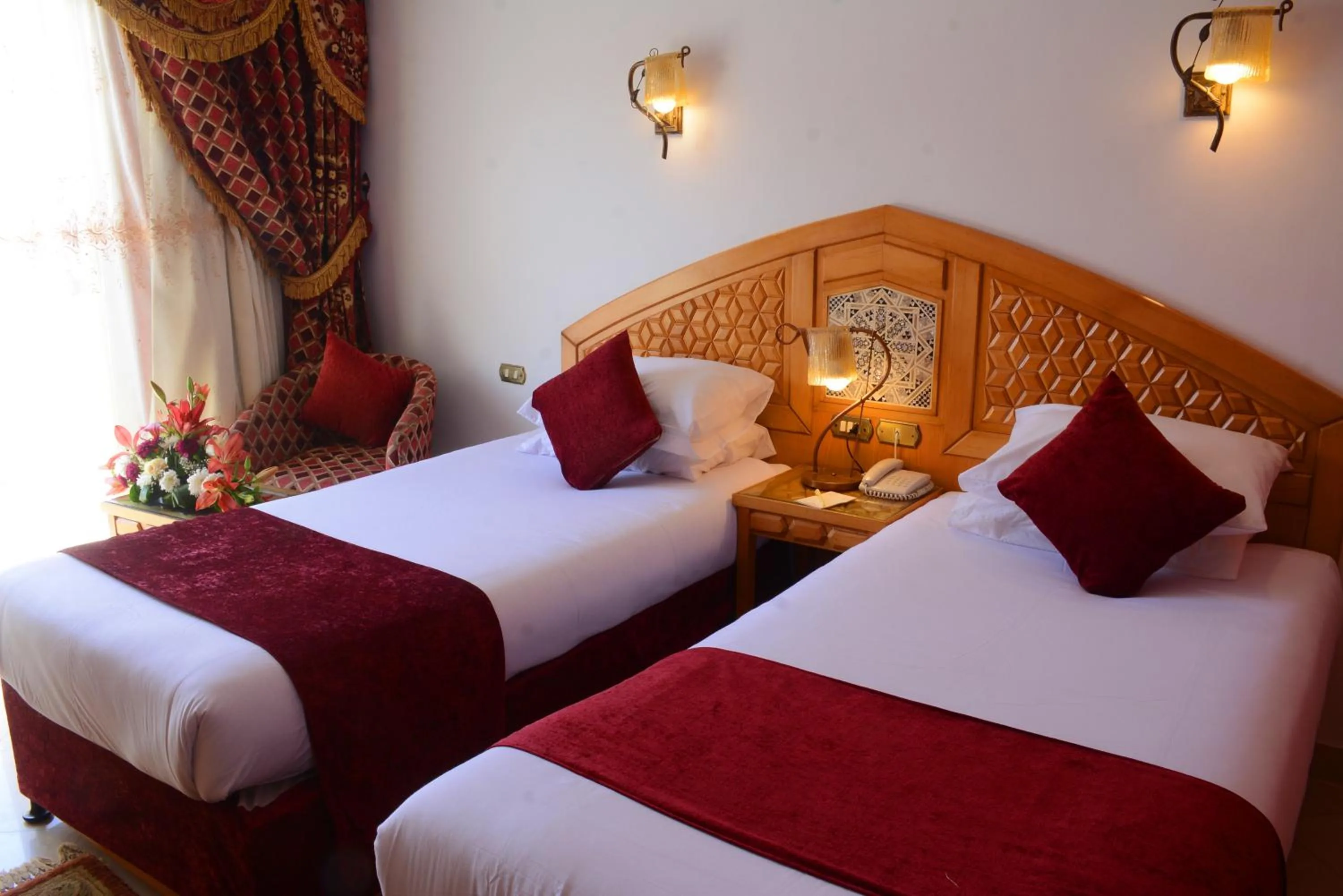 Bed in Oriental Rivoli Hotel & Spa