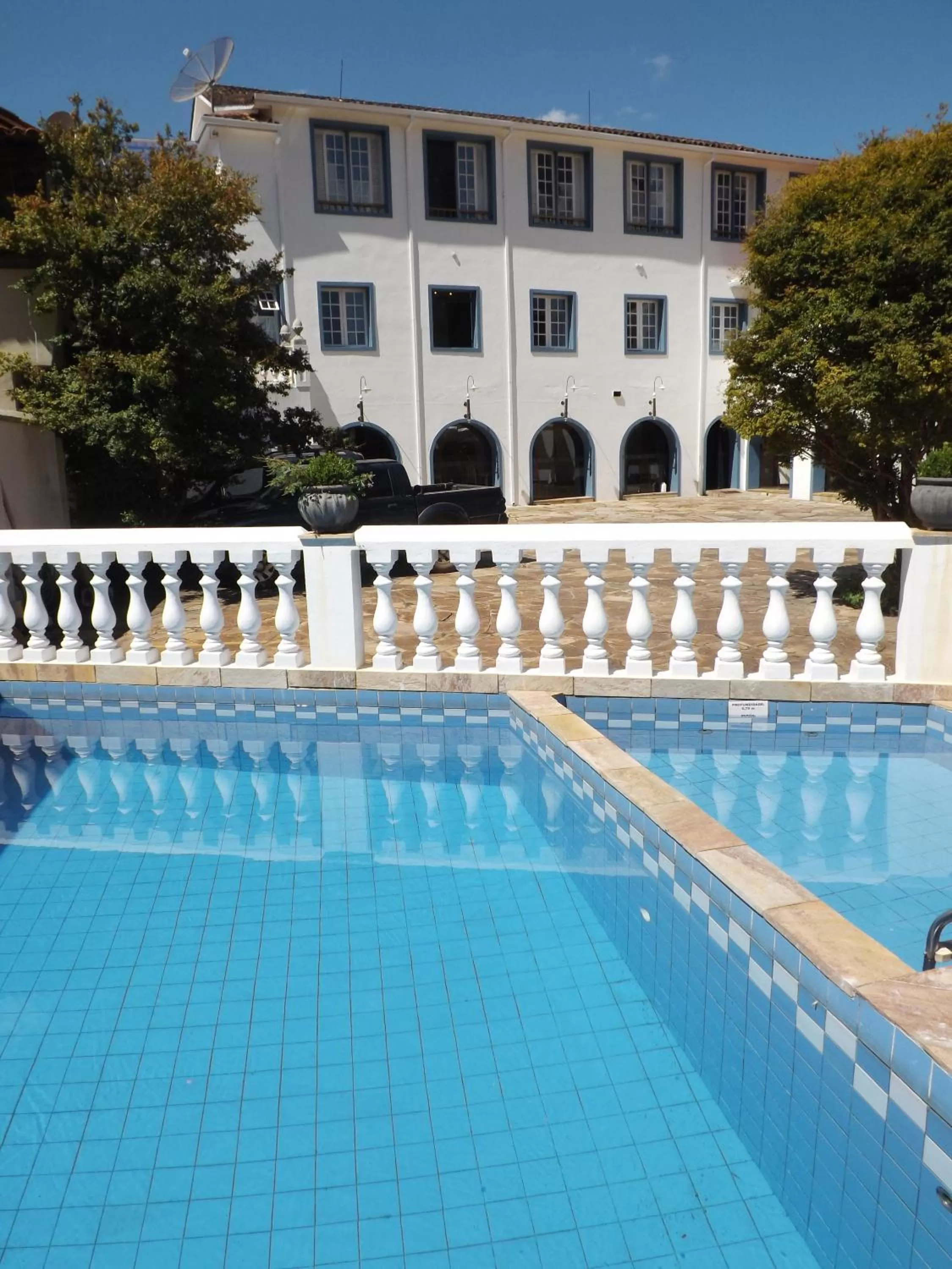 Swimming pool in Hotel Solar de Maria