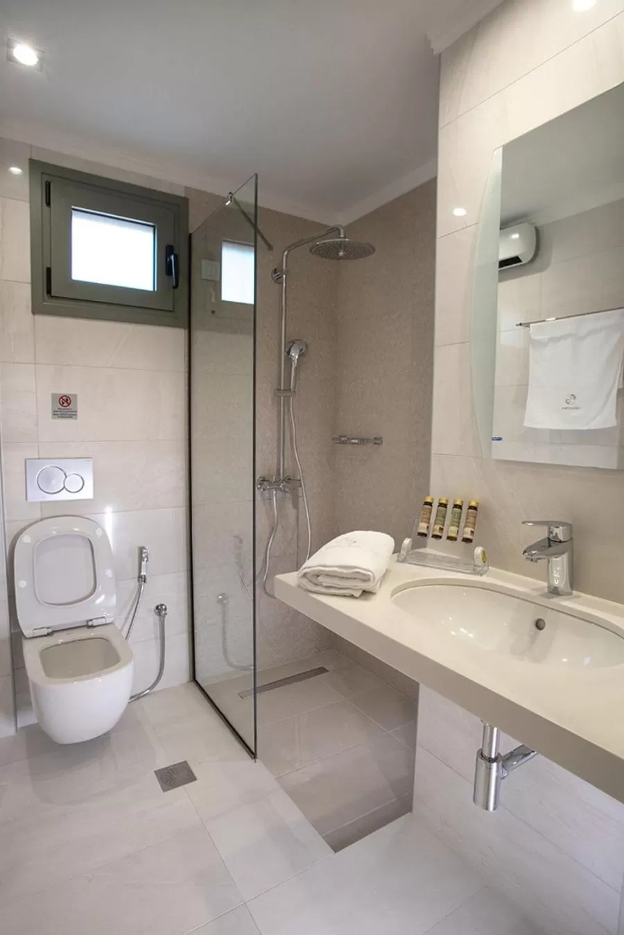 Bathroom in Nafplia Terra