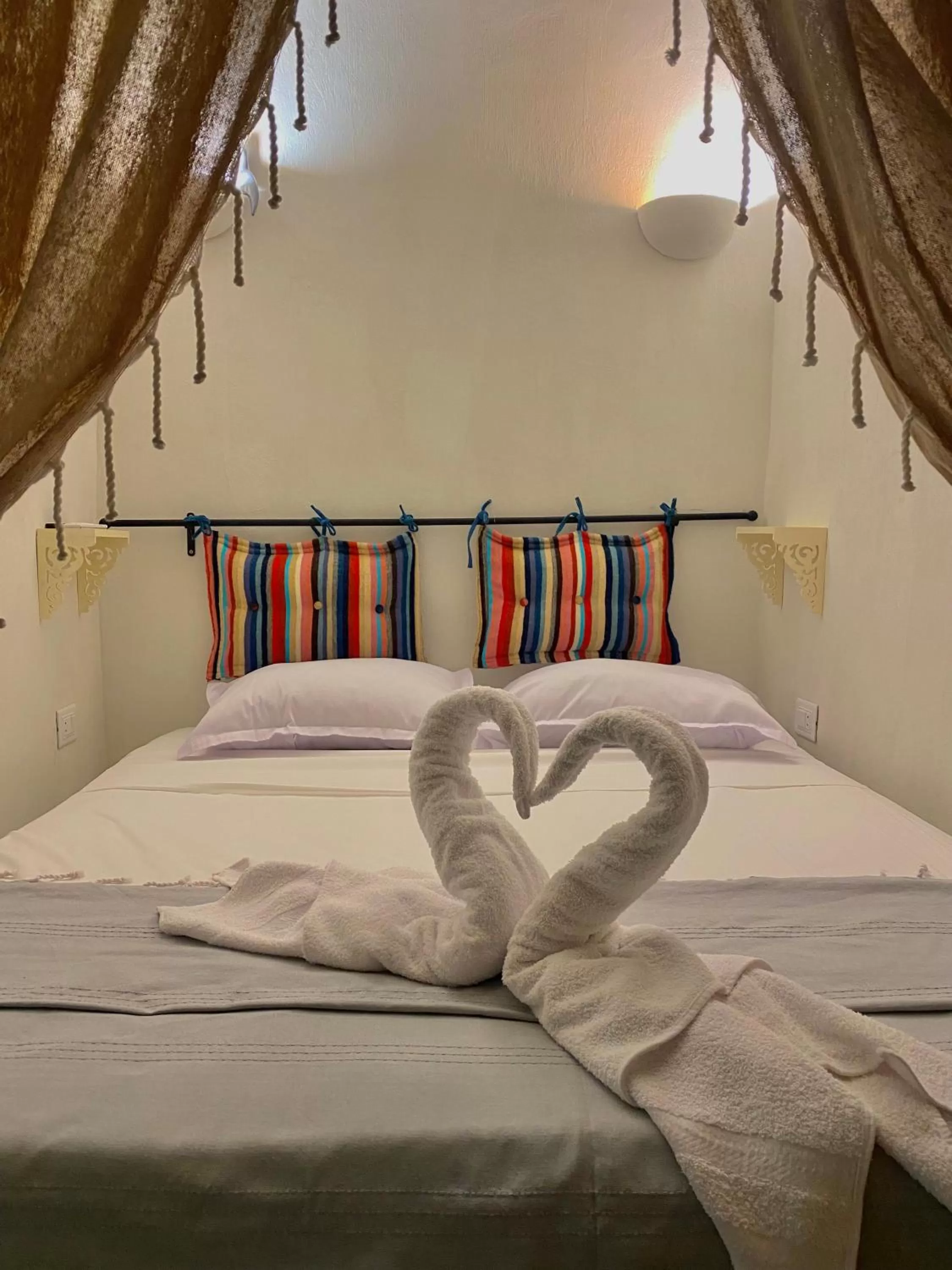 Bed in Hôtel Djerba Authentique - Au centre de Midoun