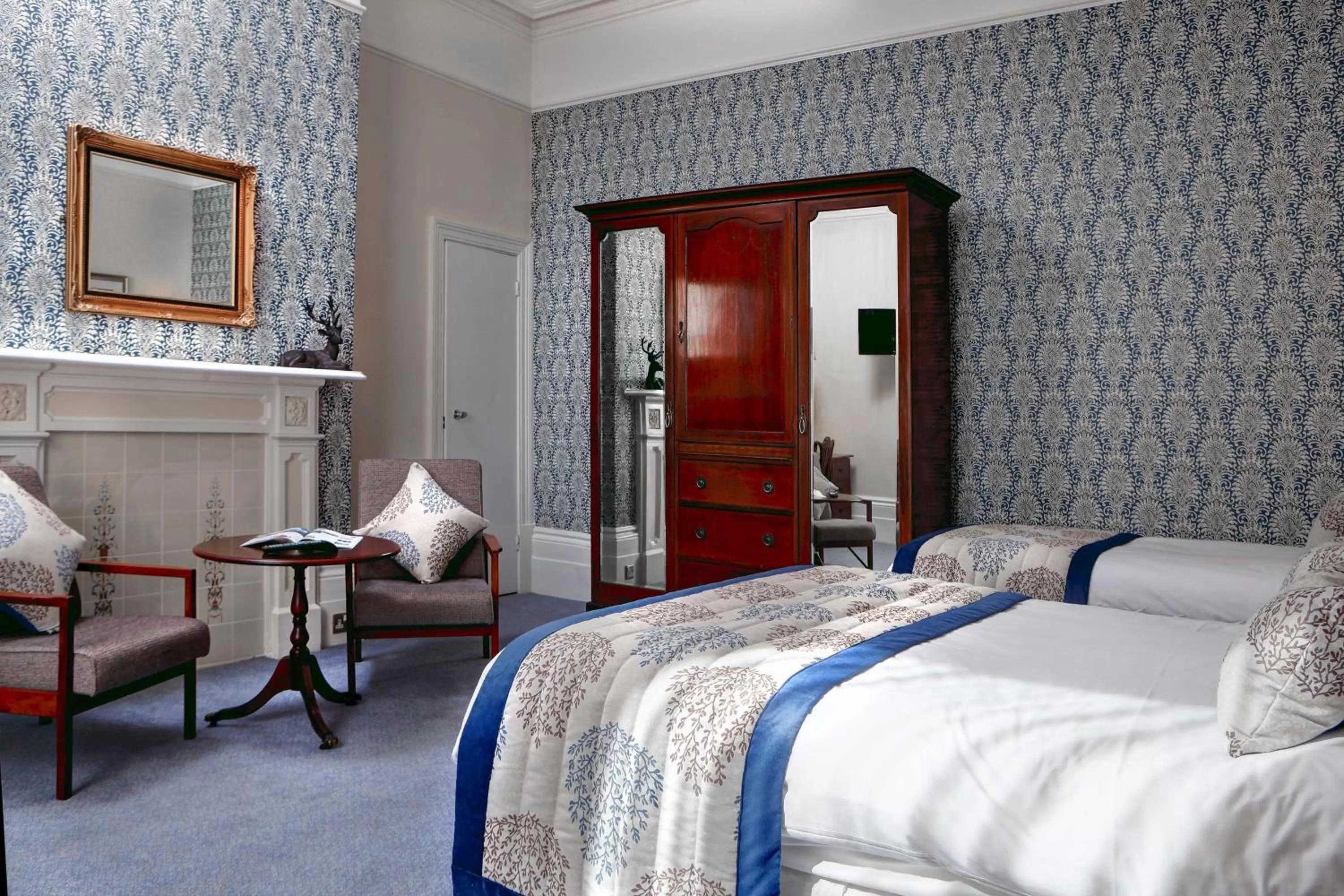 Bedroom, Bed in The Lansdowne, Eastbourne