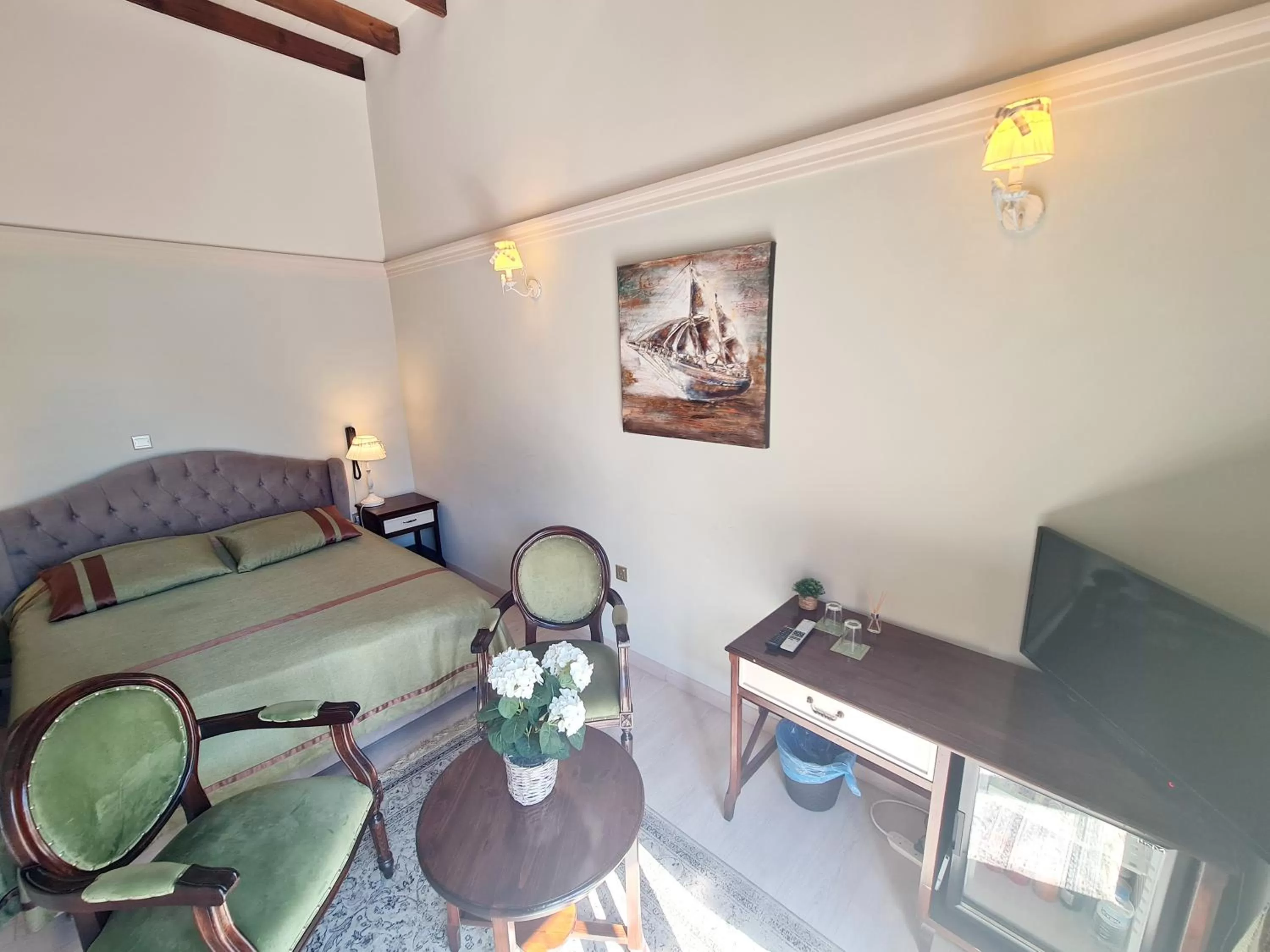 Photo of the whole room in SOFIA BOUTIQUE HOTEL