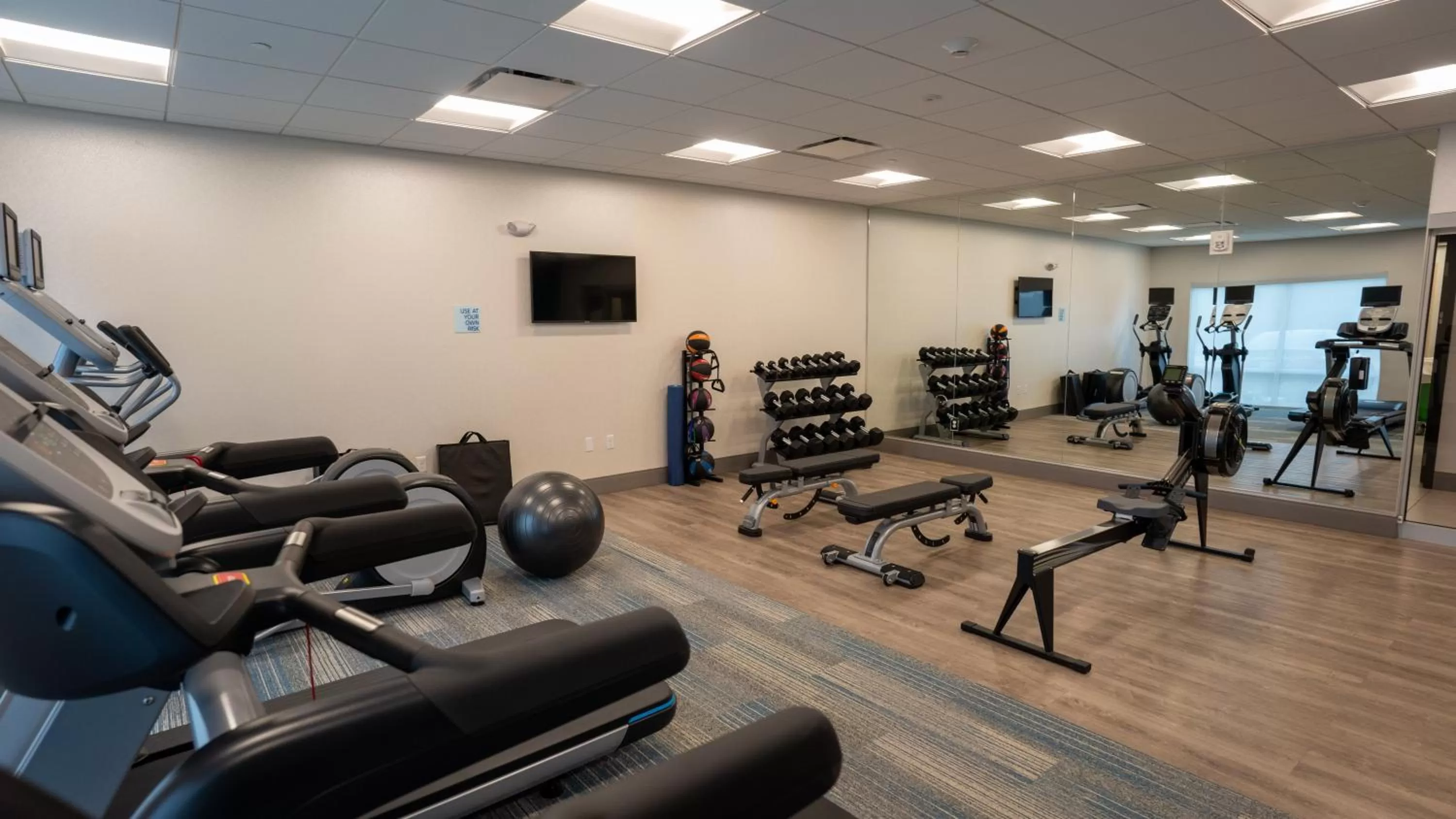 Fitness centre/facilities in Holiday Inn Express & Suites Richburg by IHG