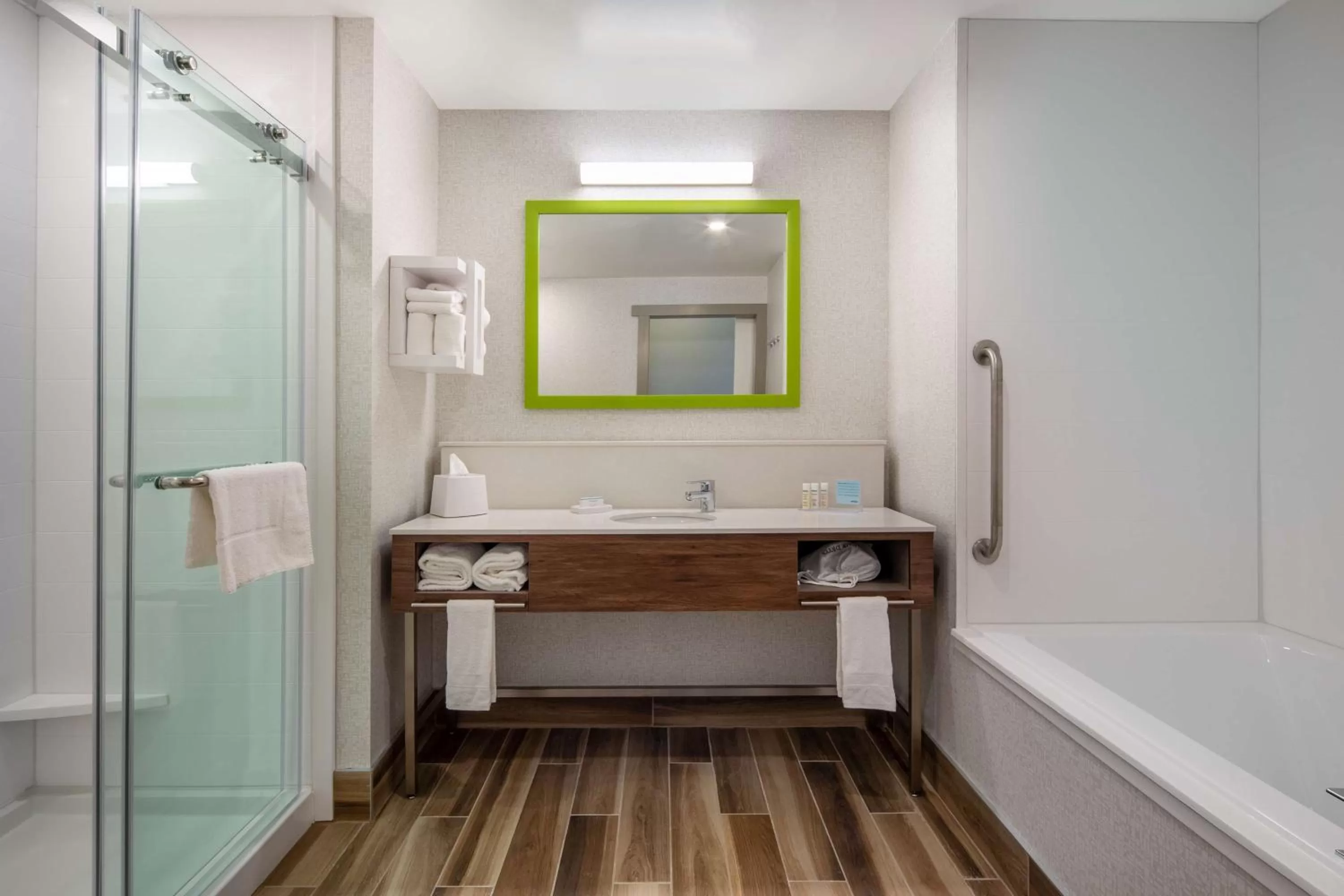 Bathroom in Hampton Inn & Suites Edmonton St. Albert, Ab