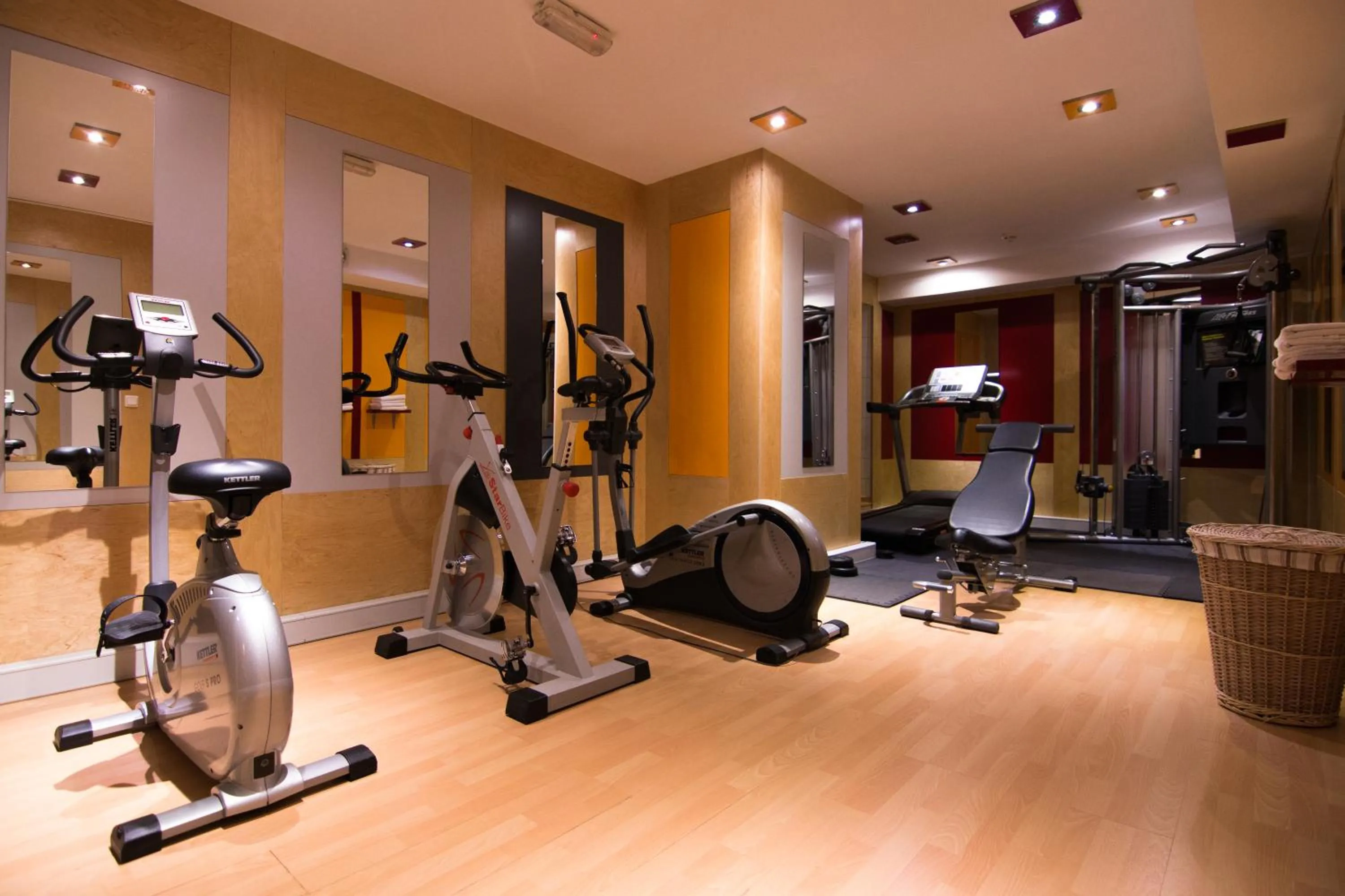 Fitness centre/facilities in Best Western Plus Grand Hotel Victor Hugo