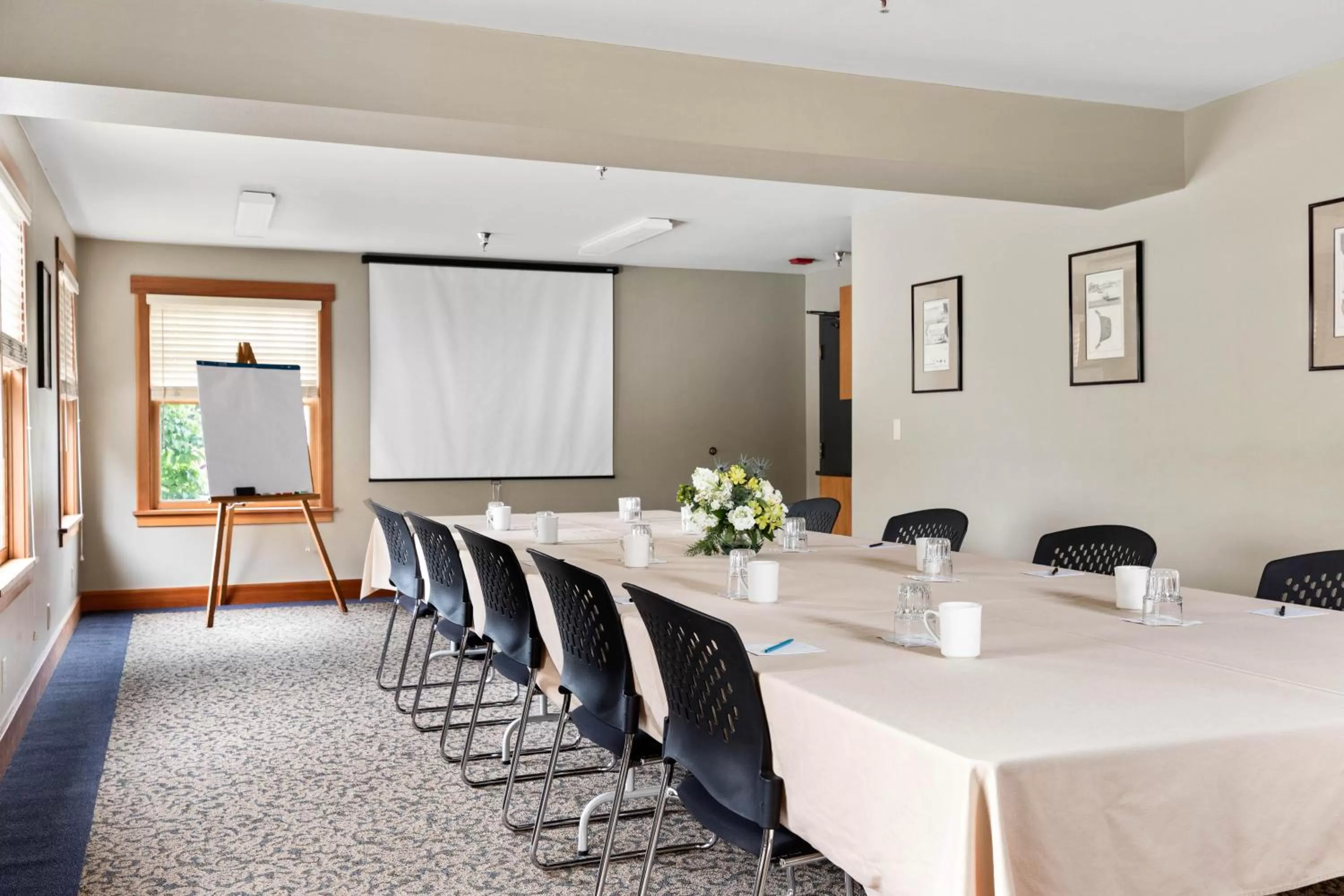 Area and facilities in La Conner Channel Lodge