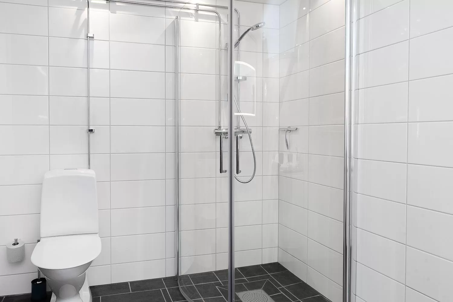 Bathroom in Slottsgården Hotell & Restaurang