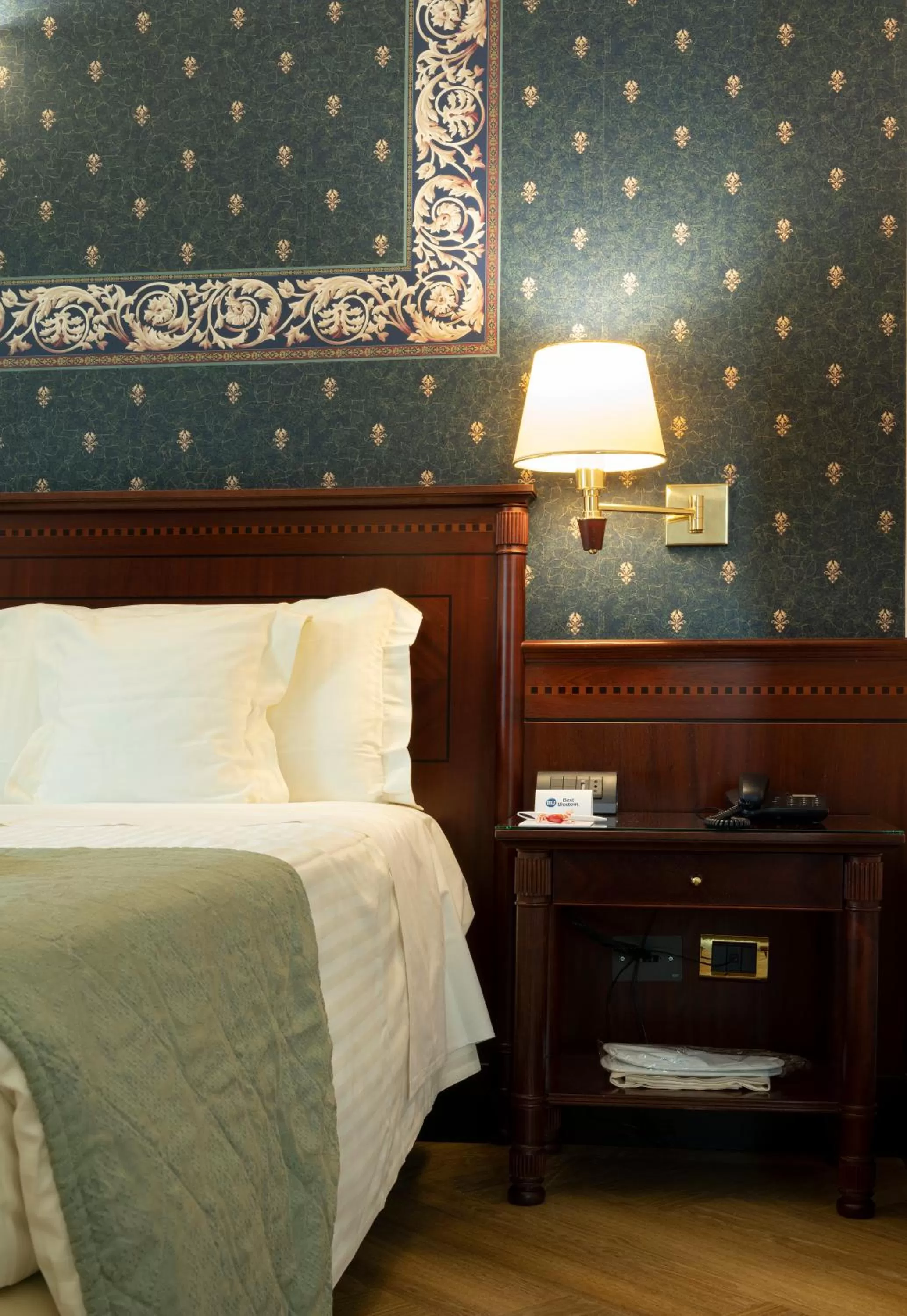 Bed in c-hotels Concorde