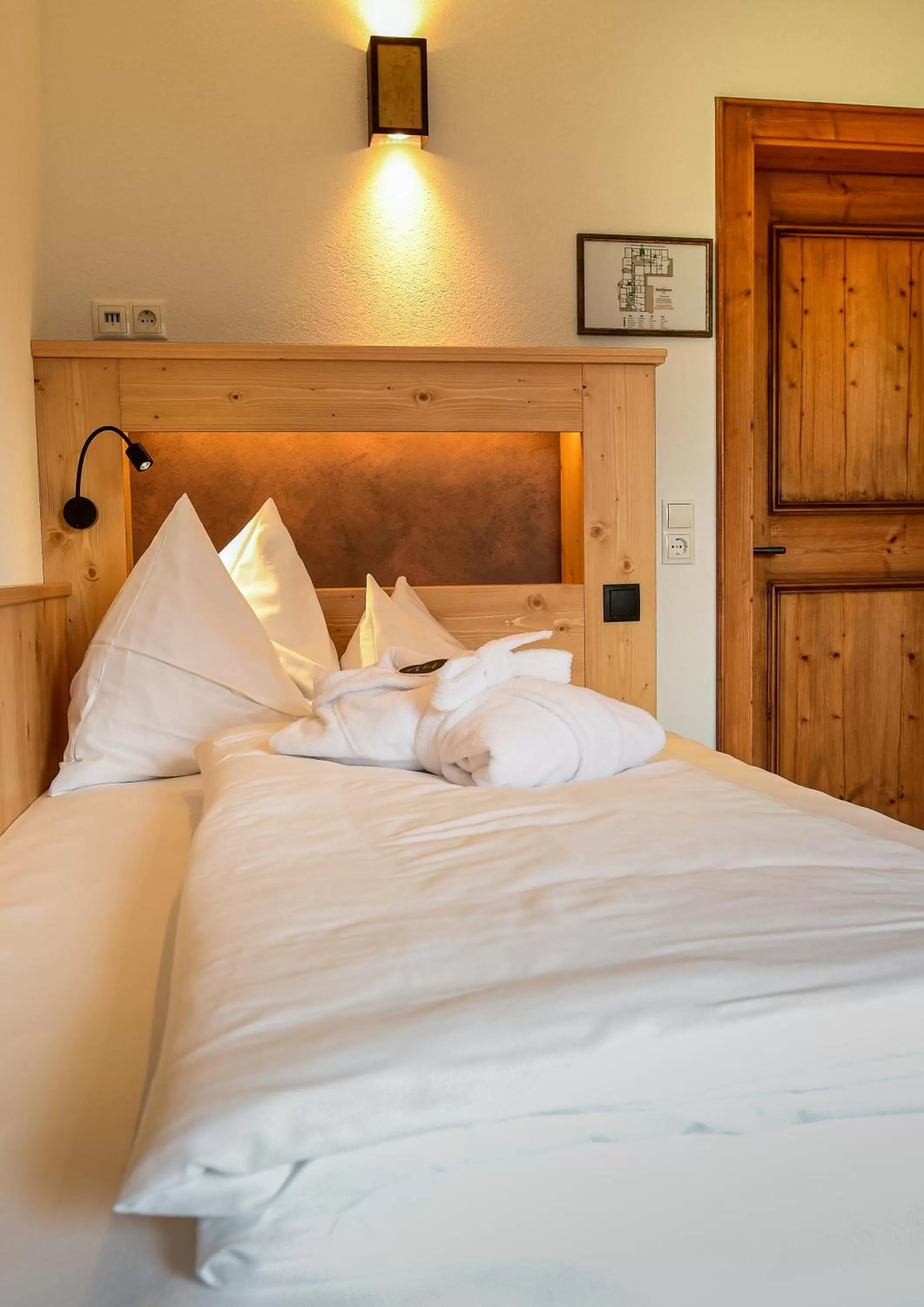 Bed in Hotel Spielmann