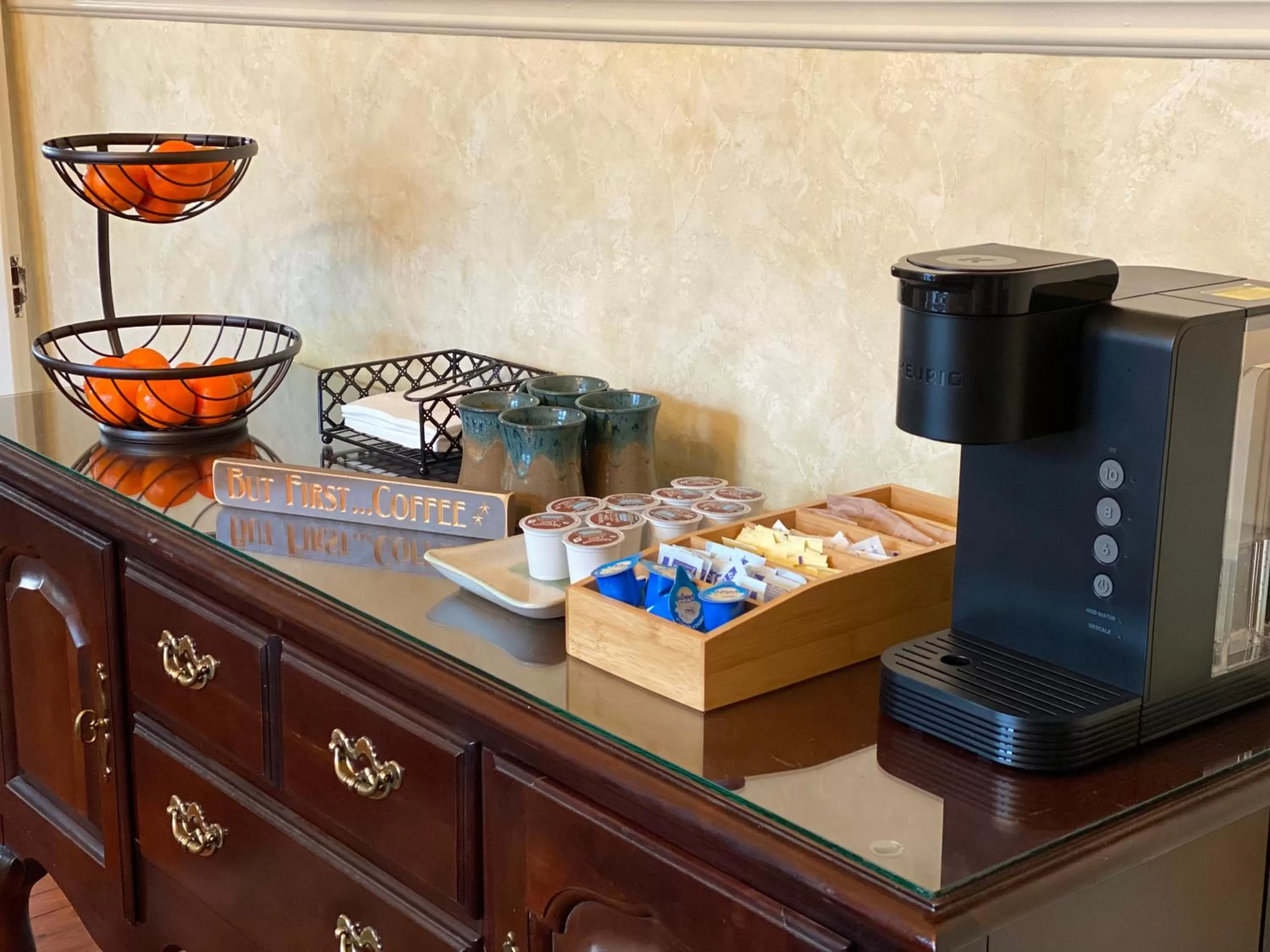 Food in Terrell House B&B