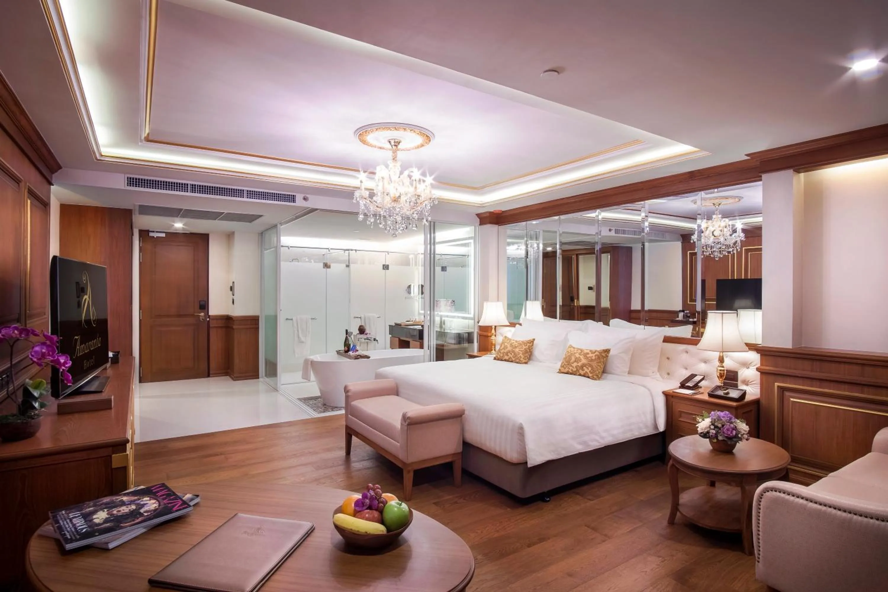 Photo of the whole room, Bed in Amaranta Hotel