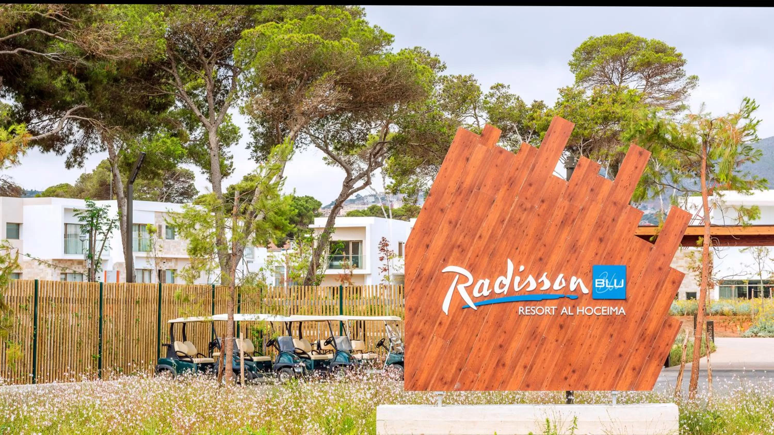 Facade/entrance in Radisson Blu Resort Al Hoceima