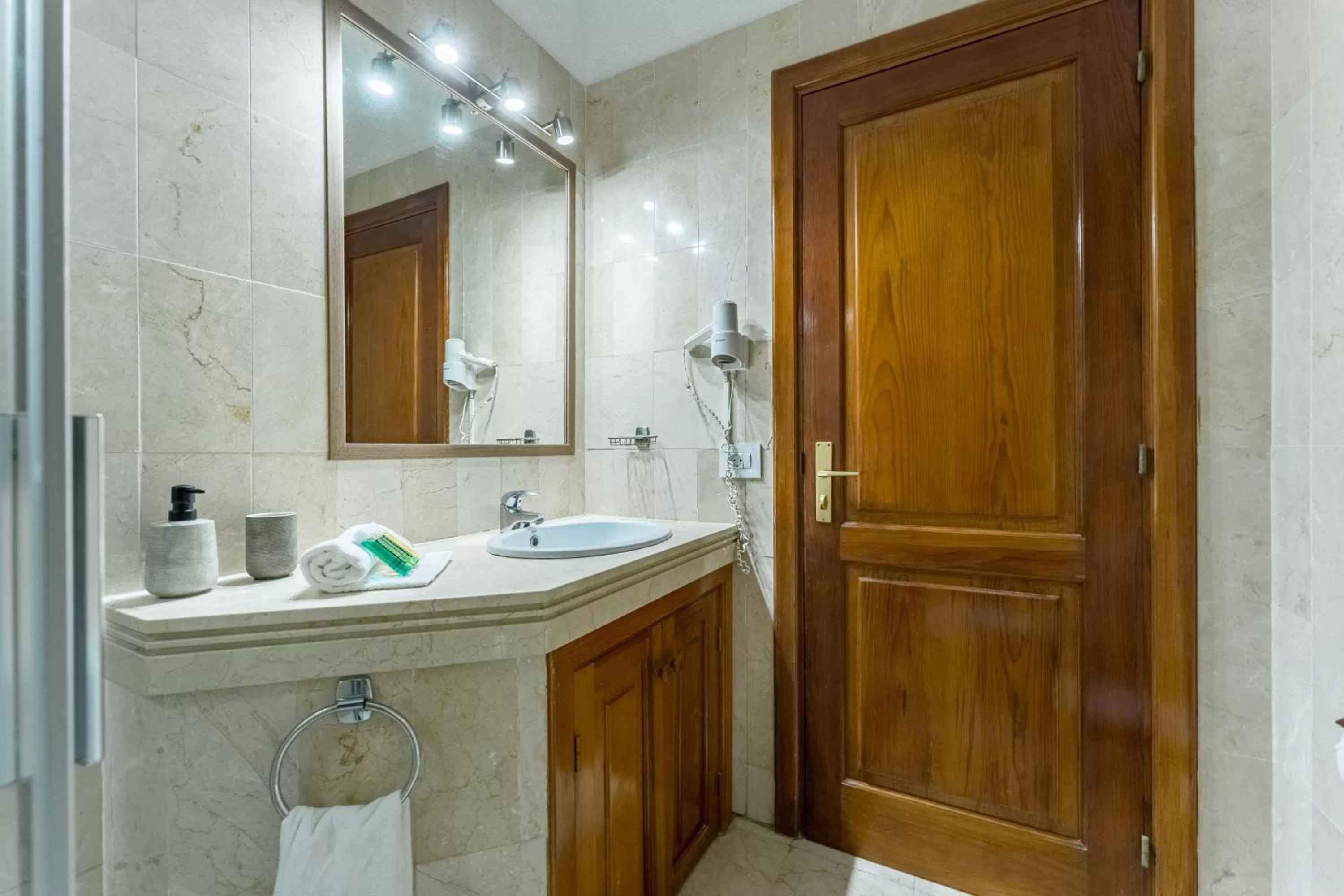 Bathroom in Klayman Olivina Aparthotel