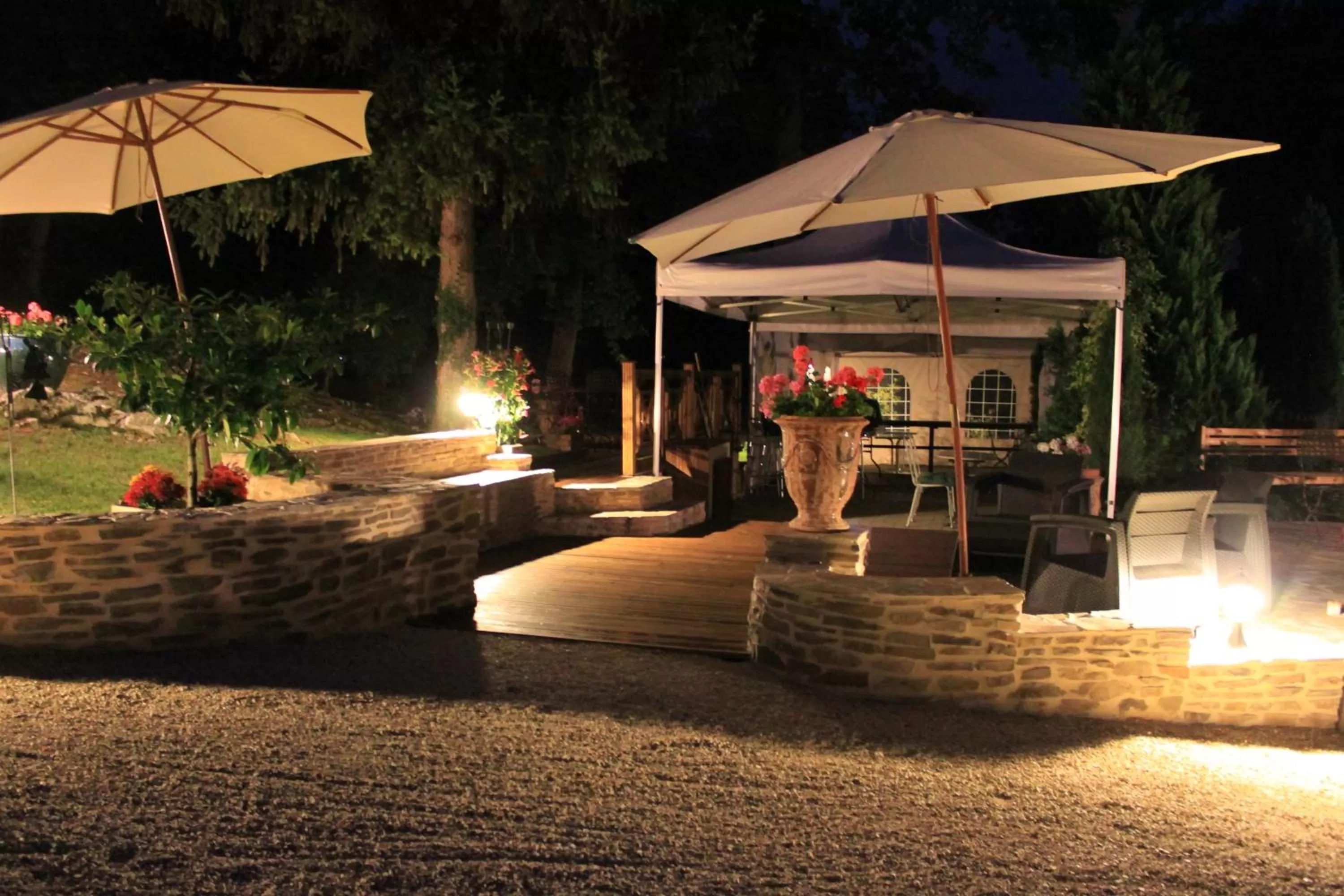 Patio in La Garenne de Morestel