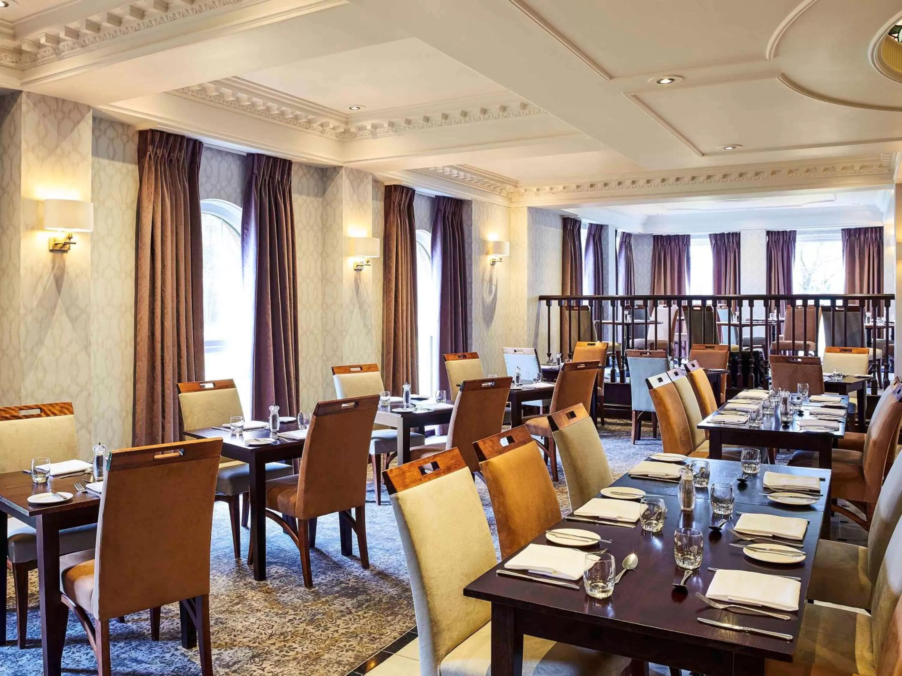 Restaurant/places to eat in Mercure Haydock Hotel