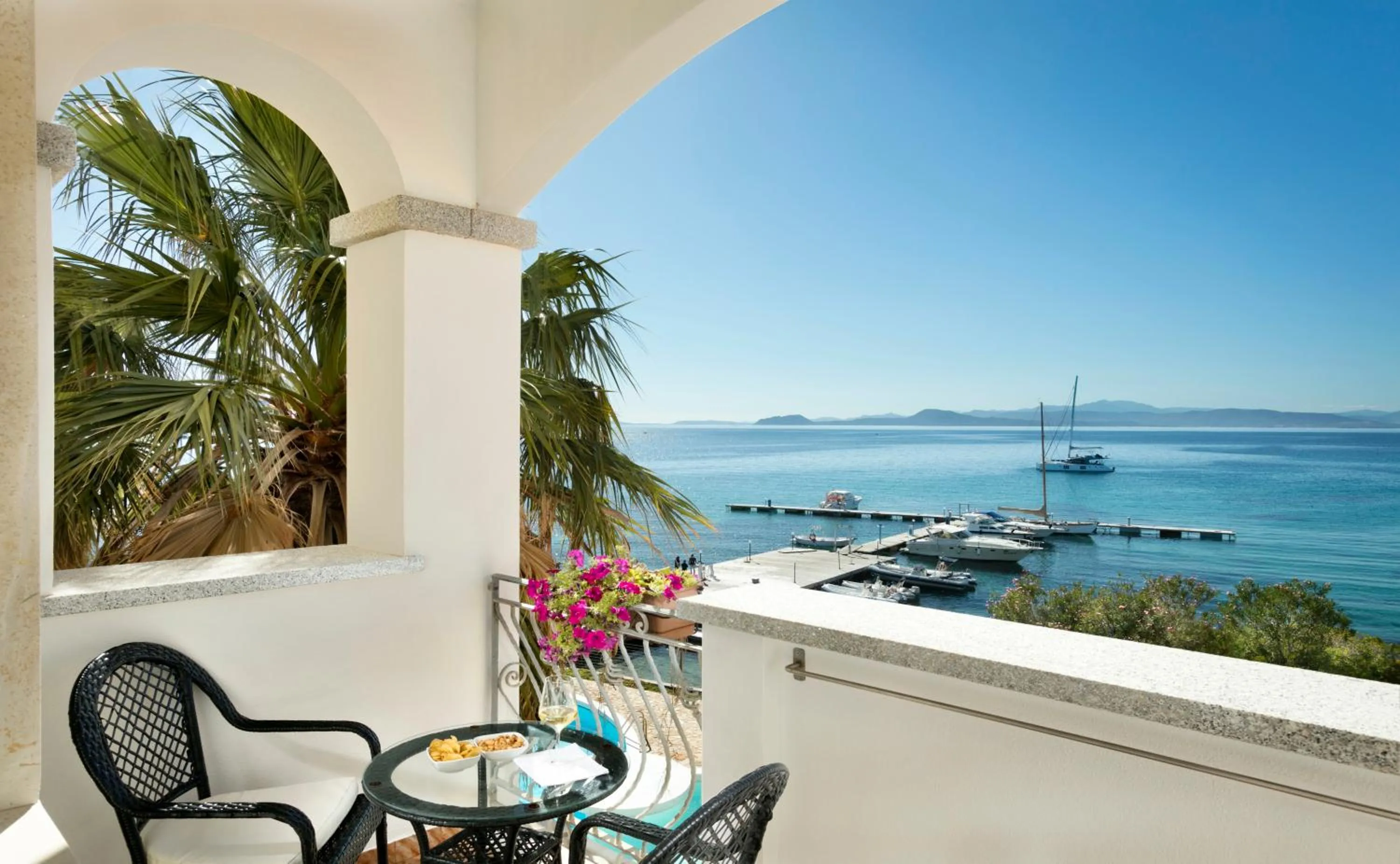 Spring in Gabbiano Azzurro Hotel & Suites