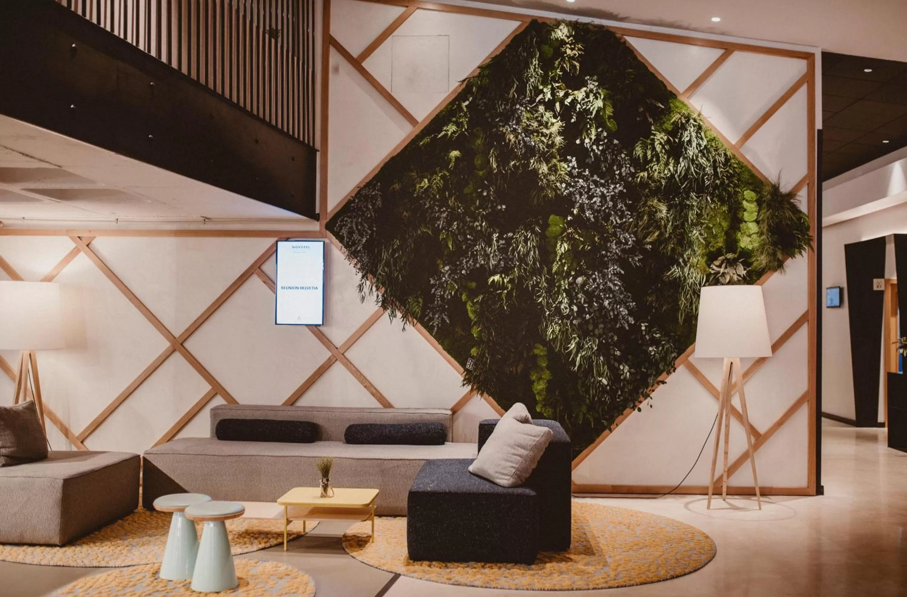 Lobby or reception in Novotel Sevilla