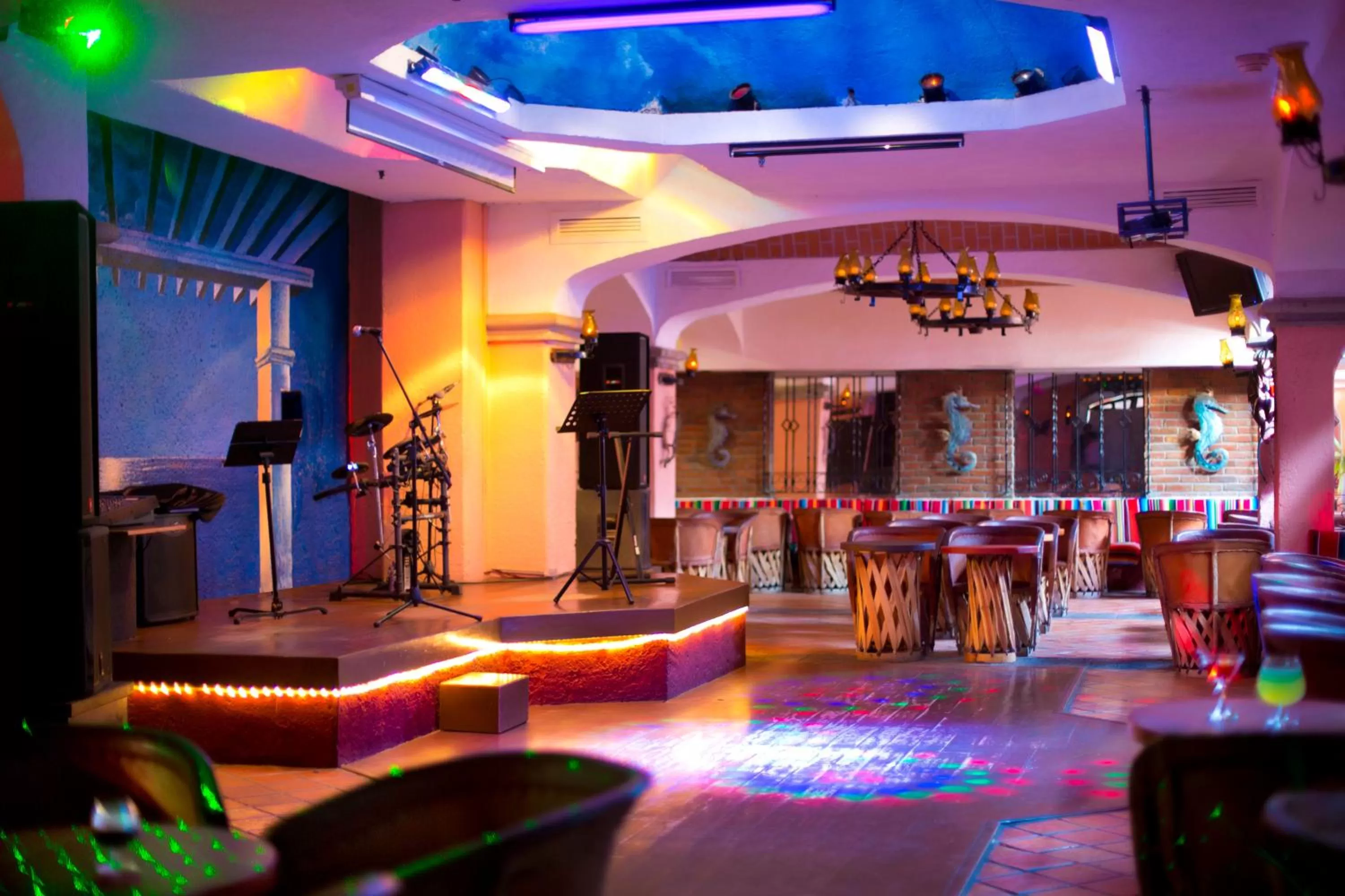 Lounge or bar in Barceló Ixtapa - All Inclusive