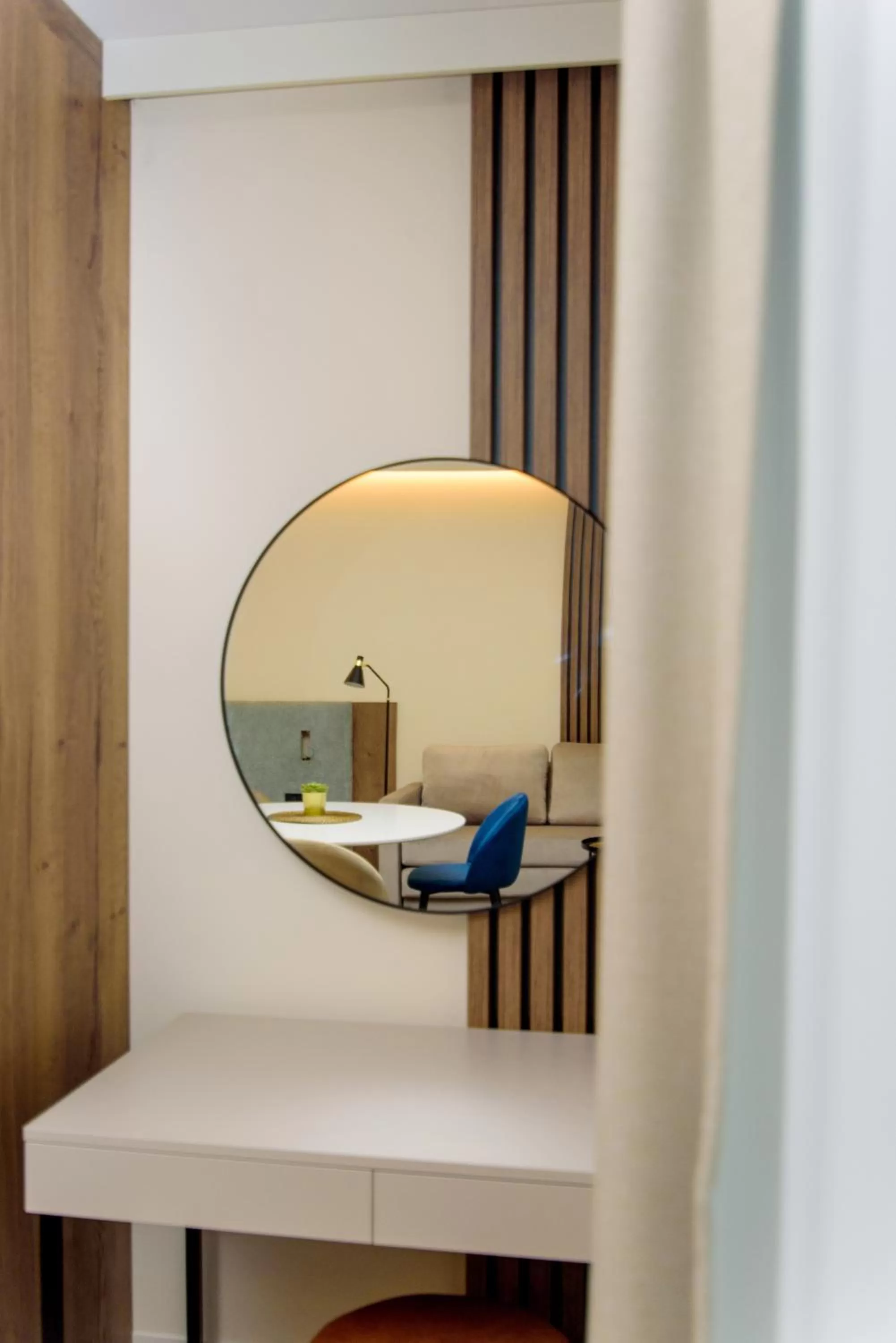 hair dresser in Hotel TwentyFour Living