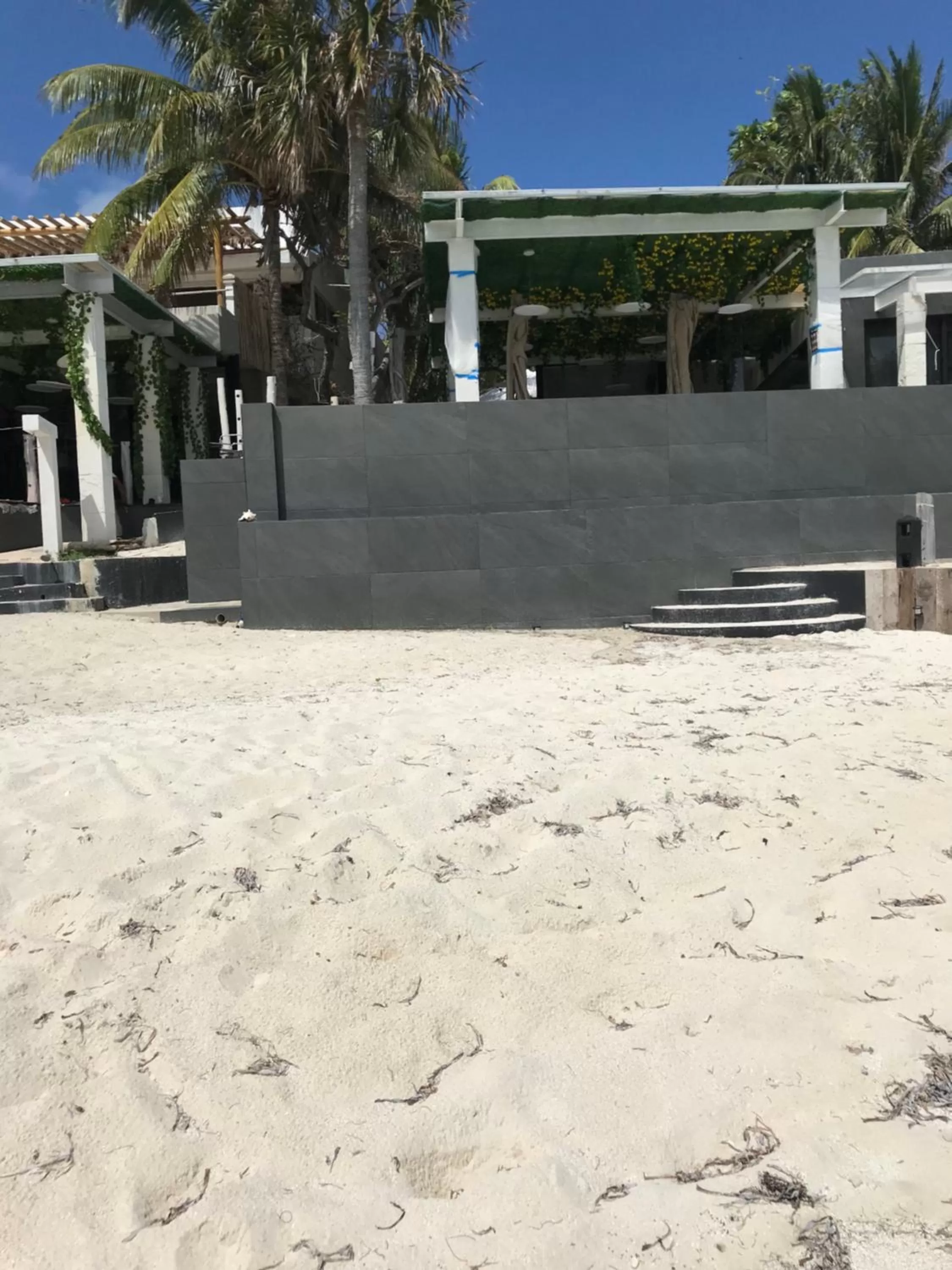 Beach in Maria's Kan Kin