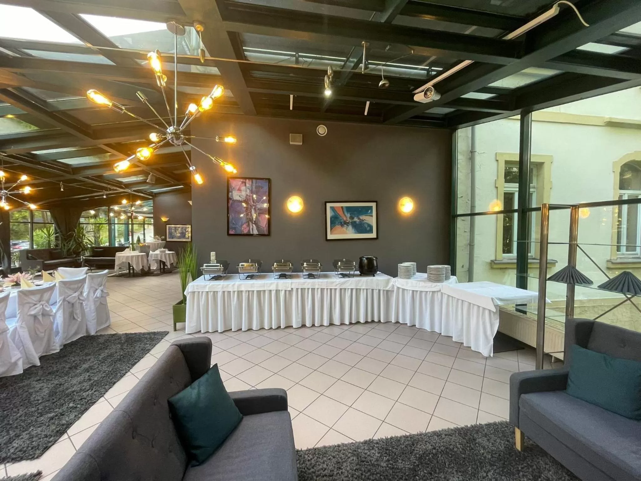 Restaurant/places to eat in Parkhotel Waldschlösschen