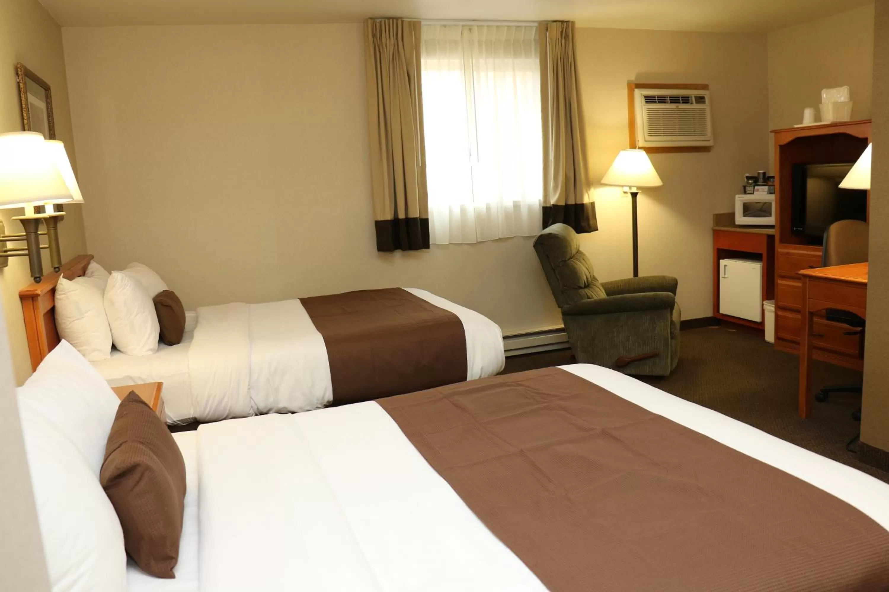 Bedroom, Bed in Motel 6 Minot, ND