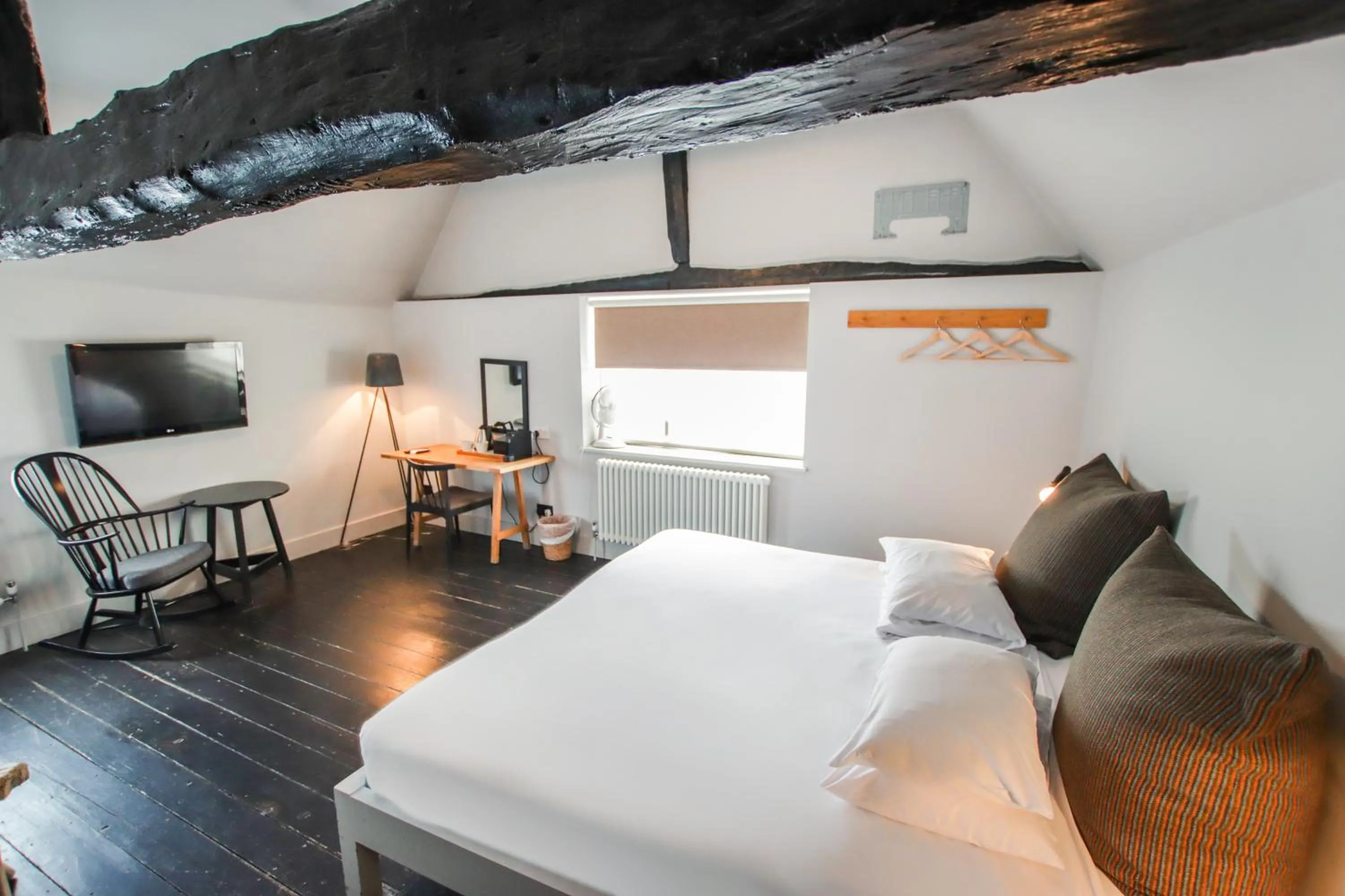 Photo of the whole room, Bed in The Crown