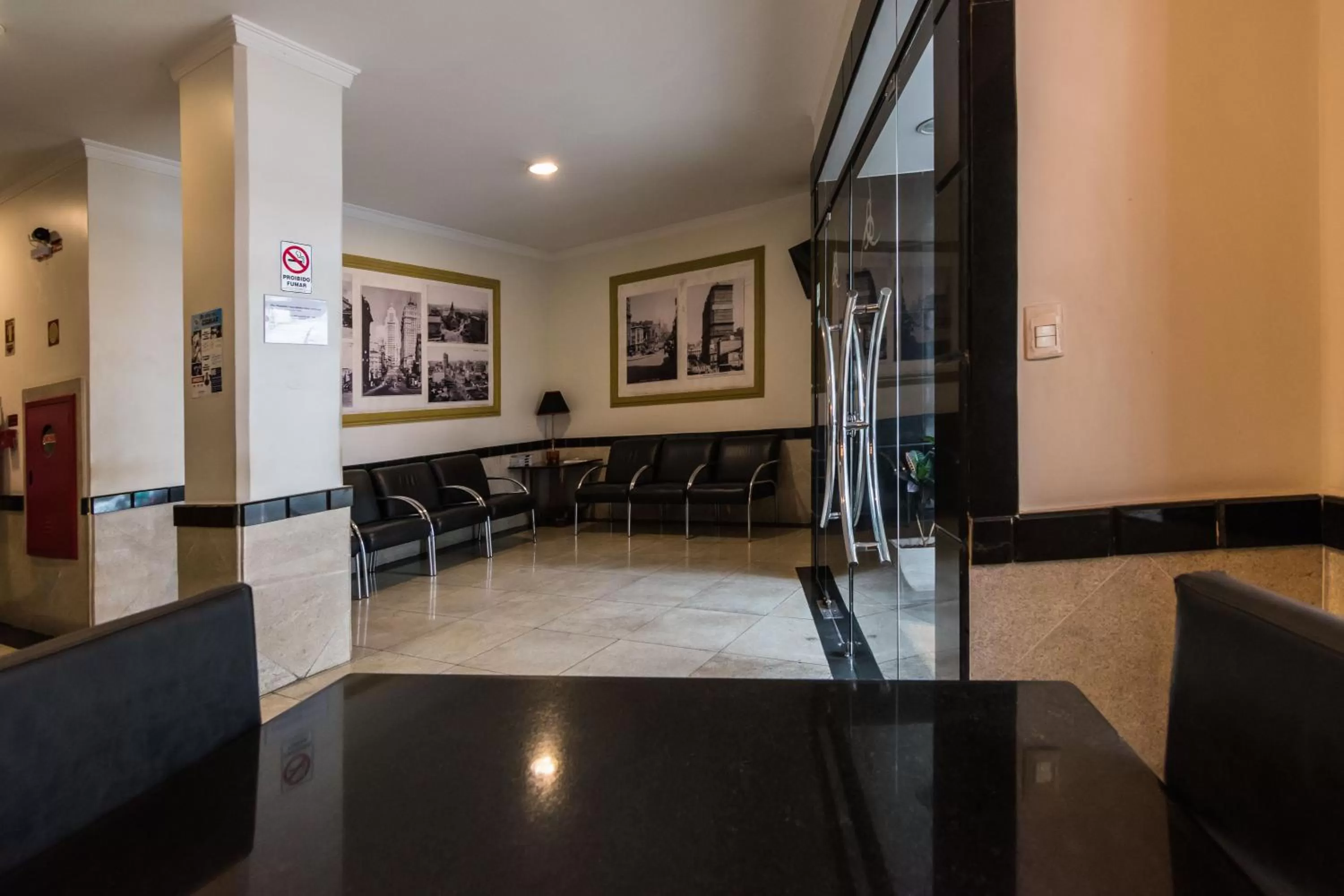 Lobby or reception in Cinelandia Hotel