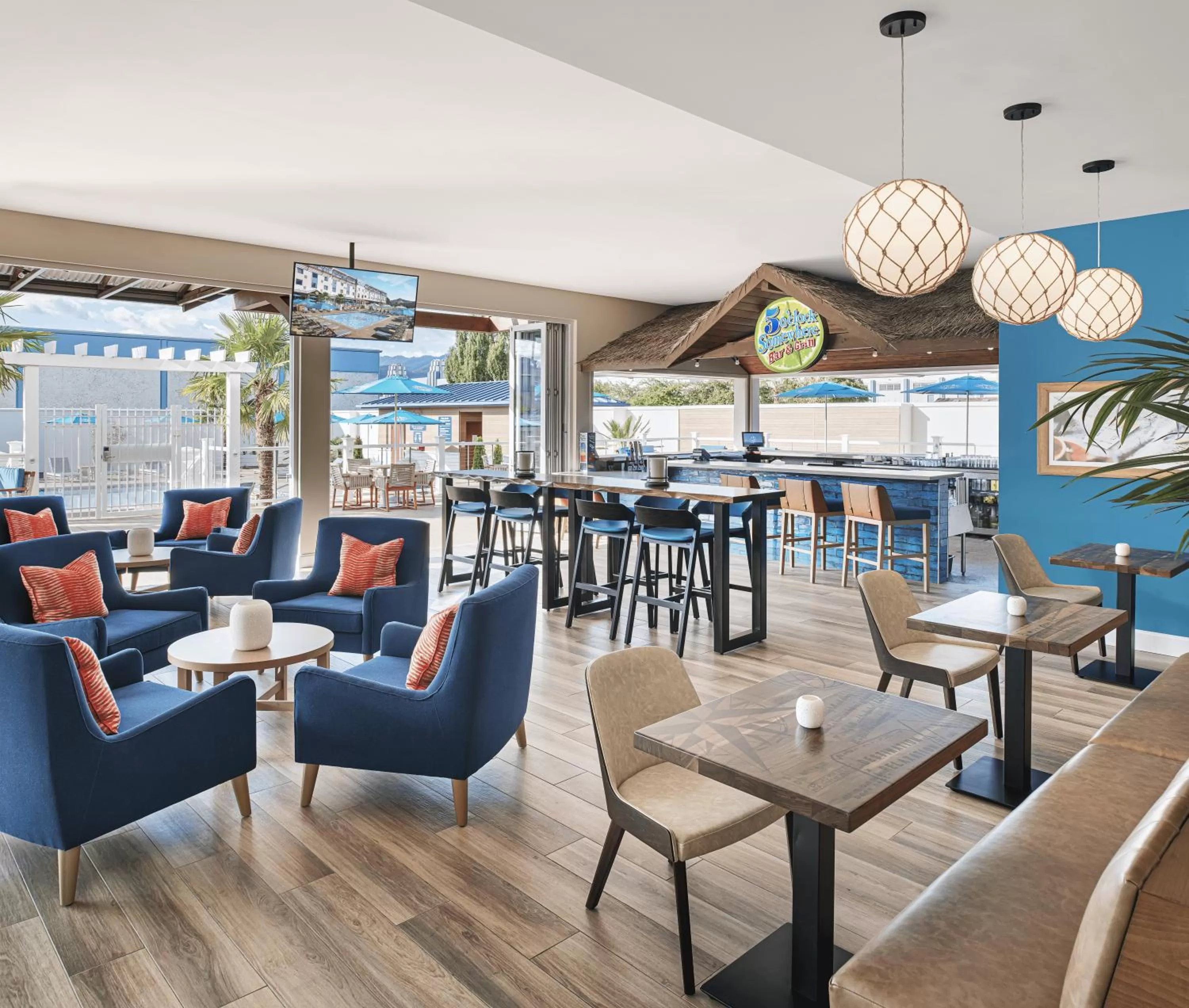 Restaurant/places to eat in Compass by Margaritaville Medford