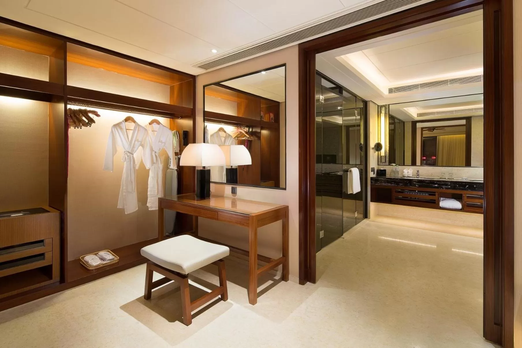 Photo of the whole room in Crowne Plaza Sanya City Center by IHG