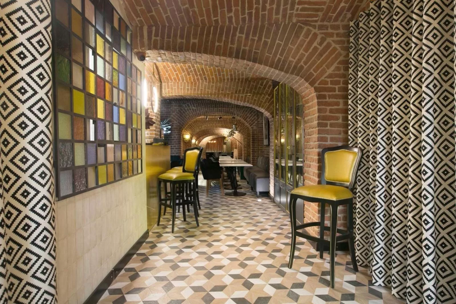 Property building in Hotel Splendid 1900