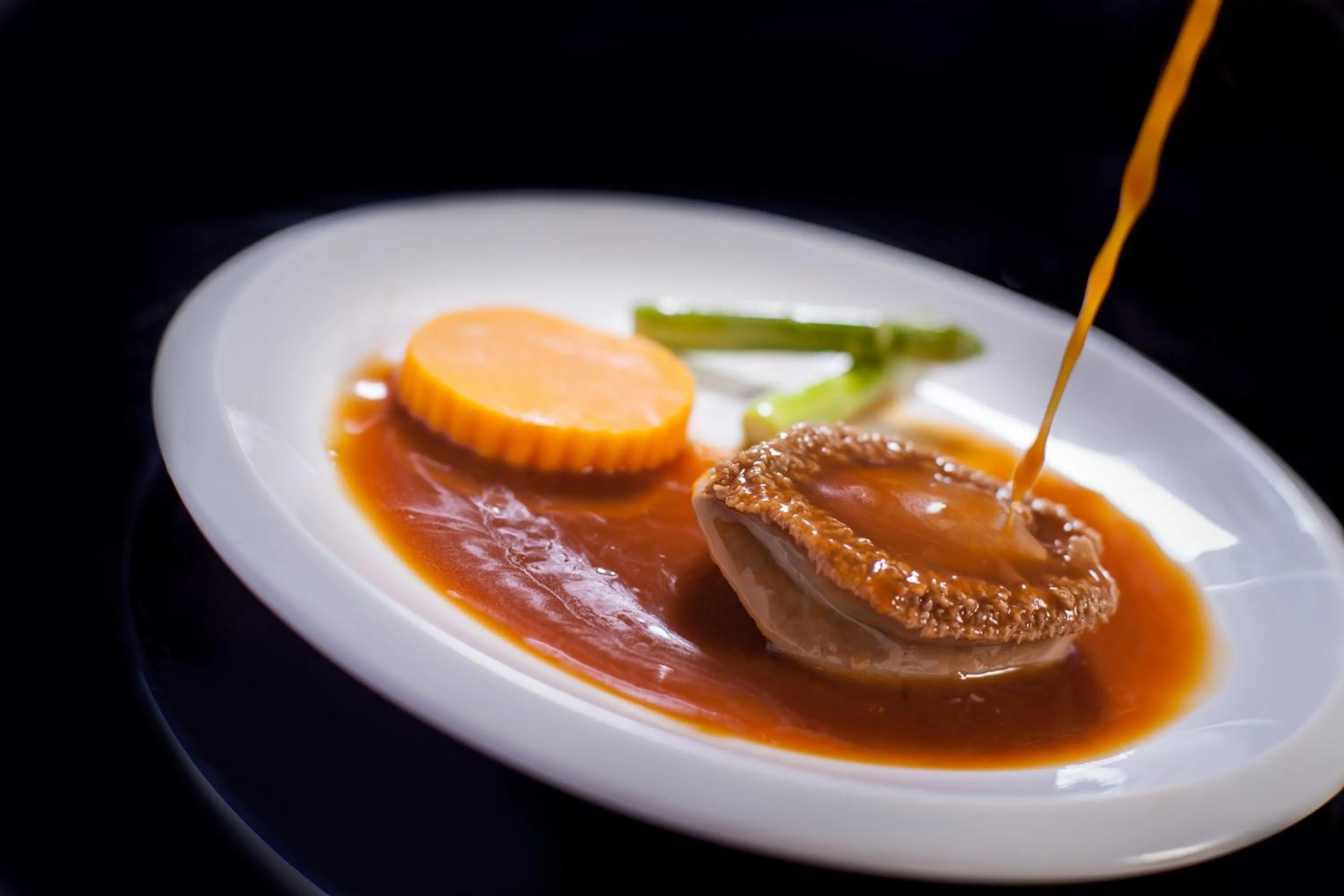 Restaurant/places to eat in Holiday Inn Foshan Nanhai Central by IHG