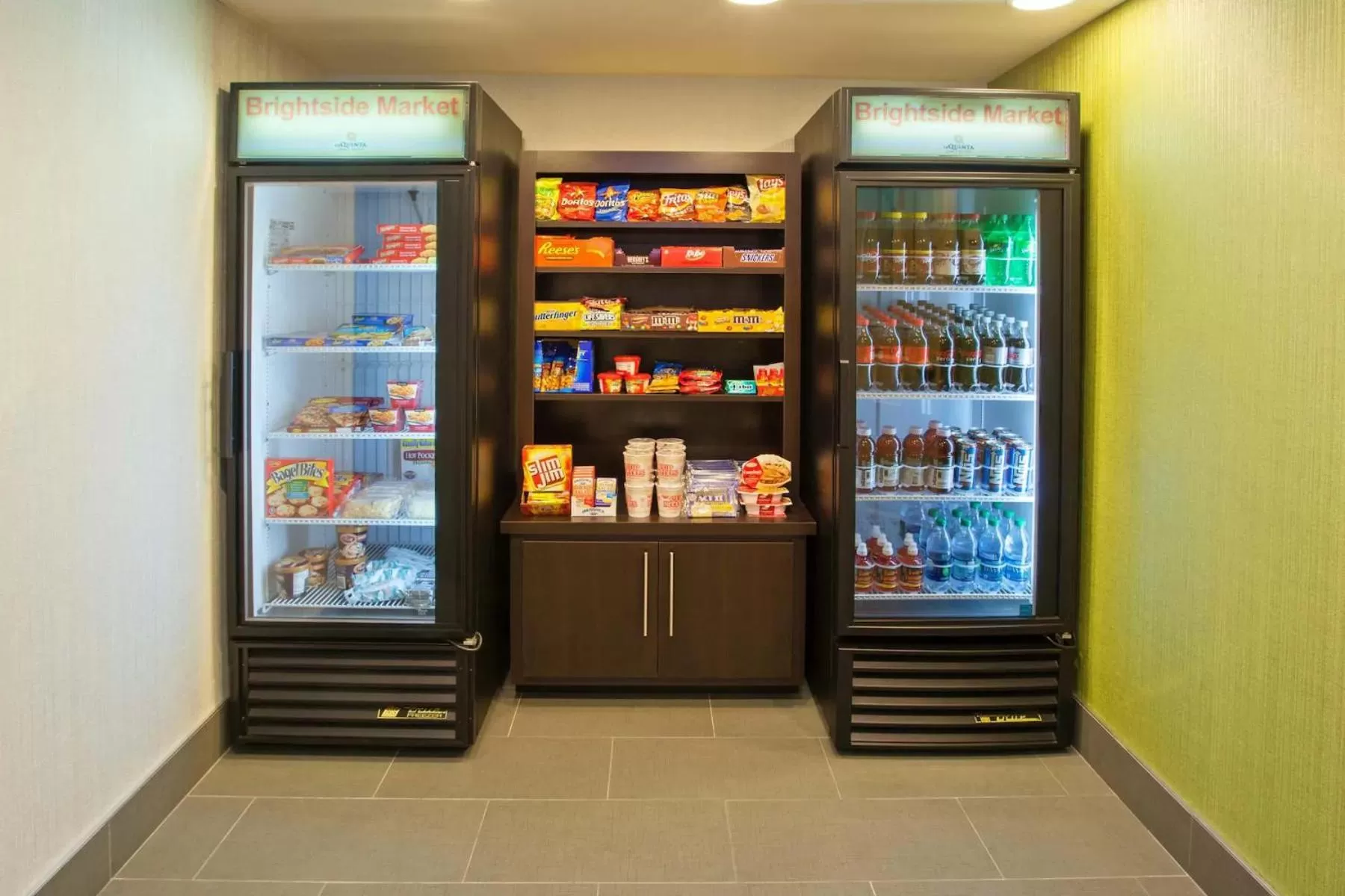 On-site shops in La Quinta by Wyndham Lebanon