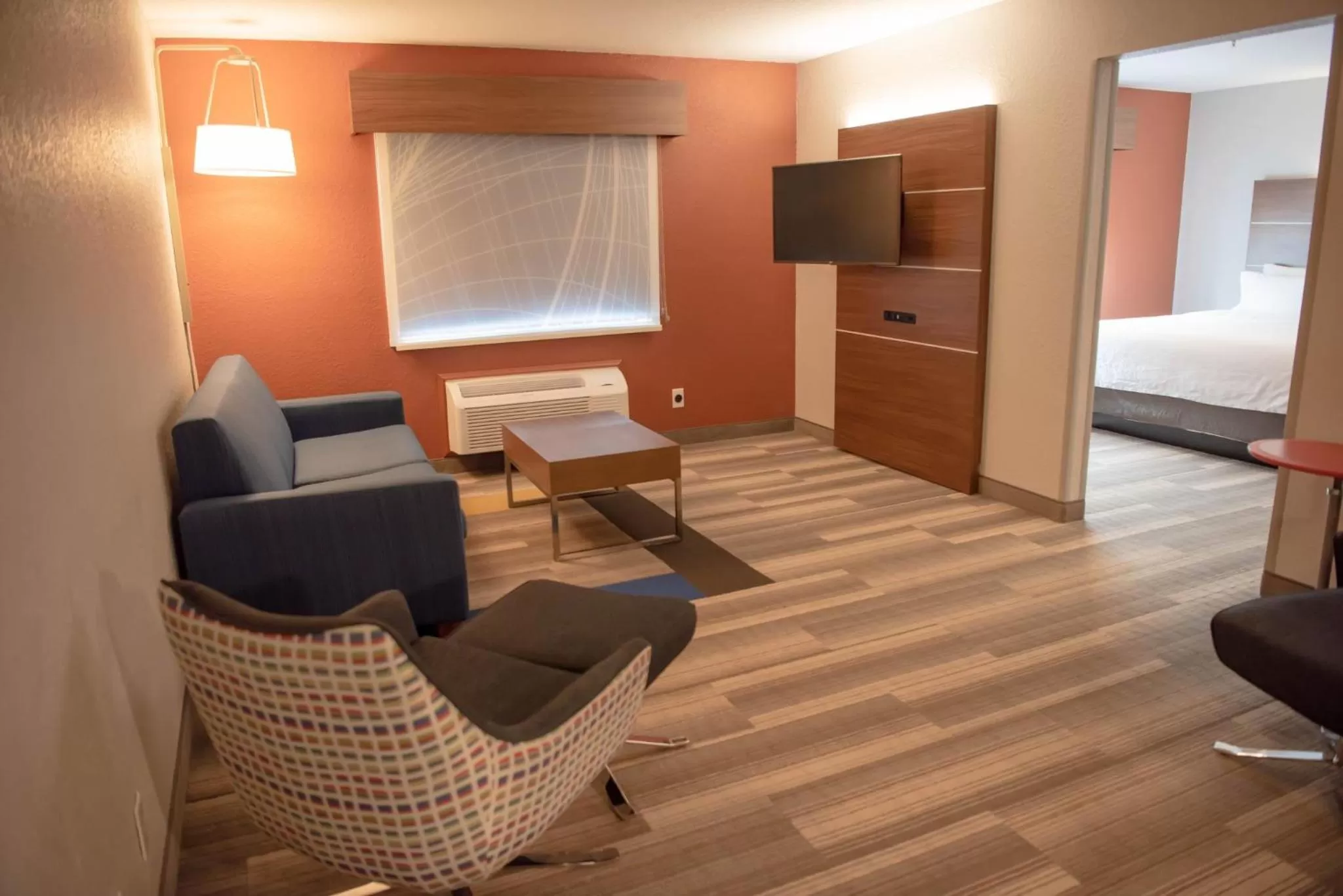 Photo of the whole room in Holiday Inn Express Winfield - Teays Valley by IHG